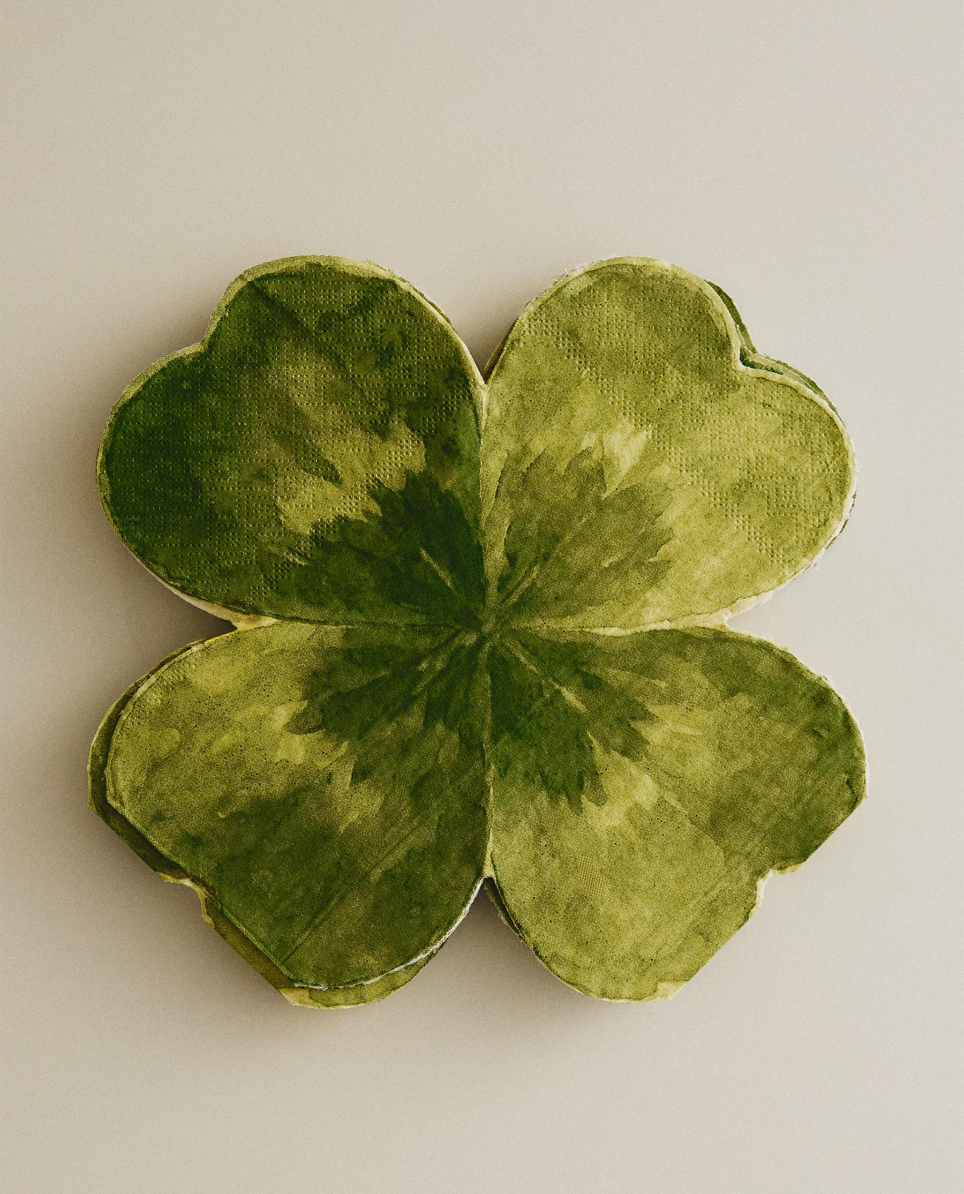 PACK OF CLOVER PAPER NAPKINS (PACK OF 20) product thumbnail 6