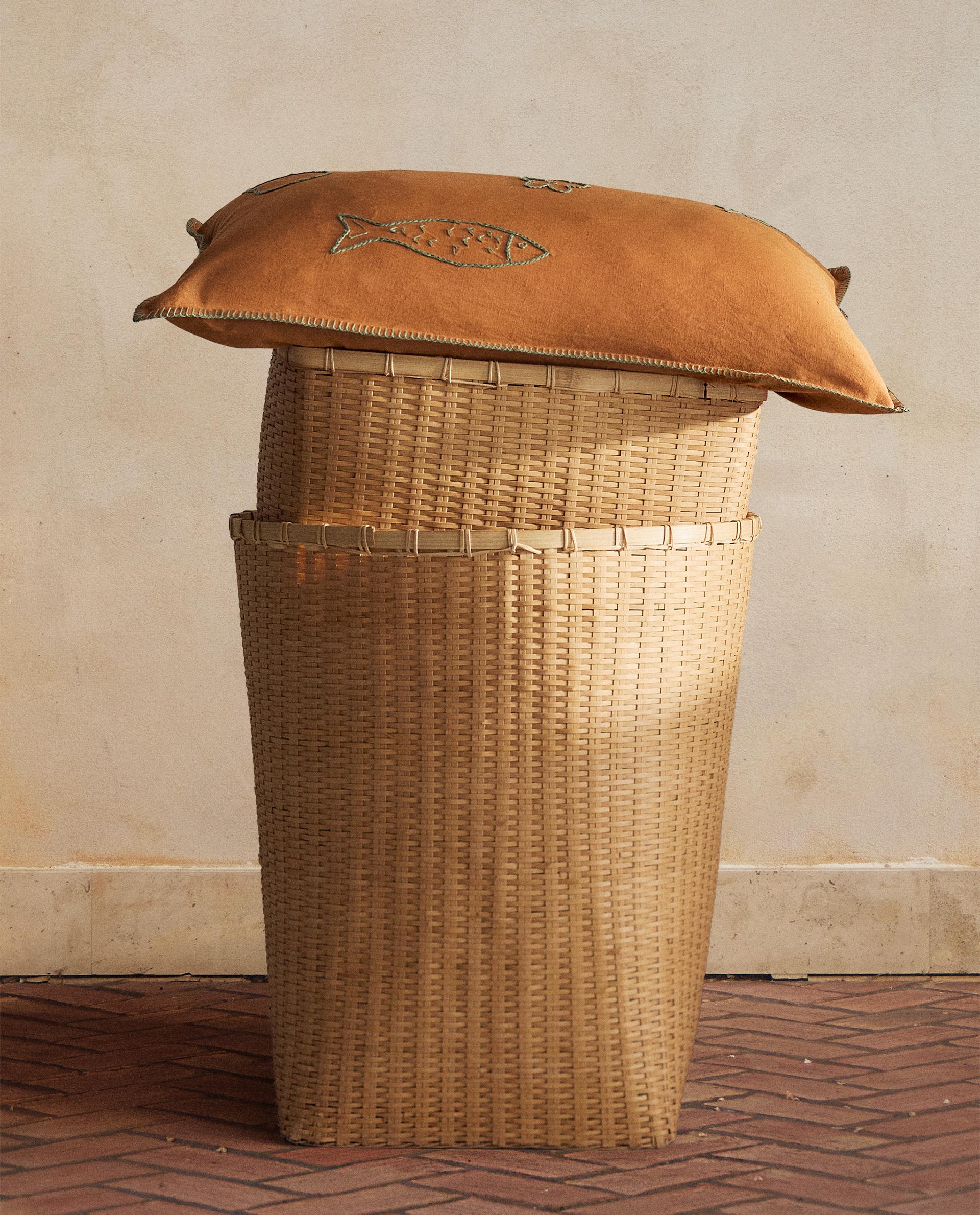 WOVEN BAMBOO BASKET