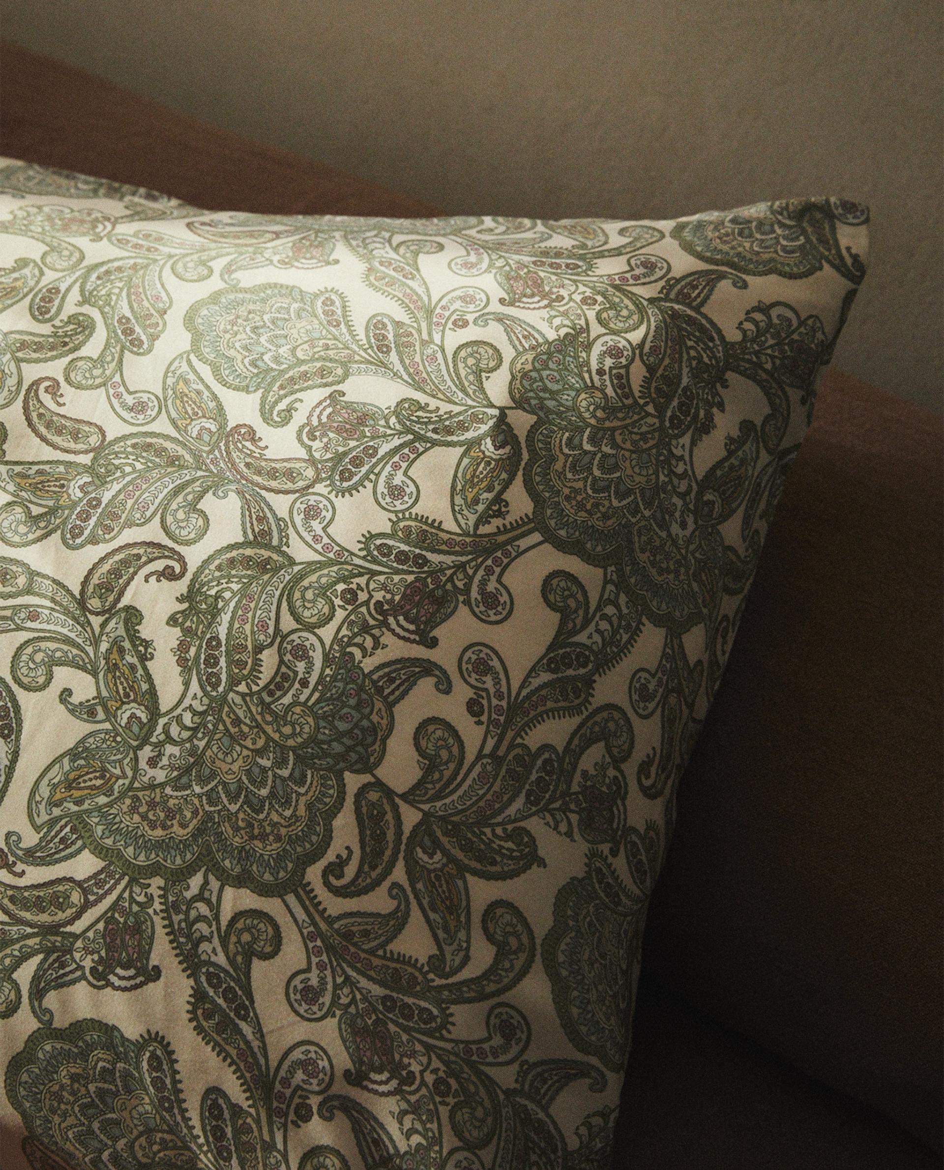 PAISLEY SATEEN PILLOWCASE