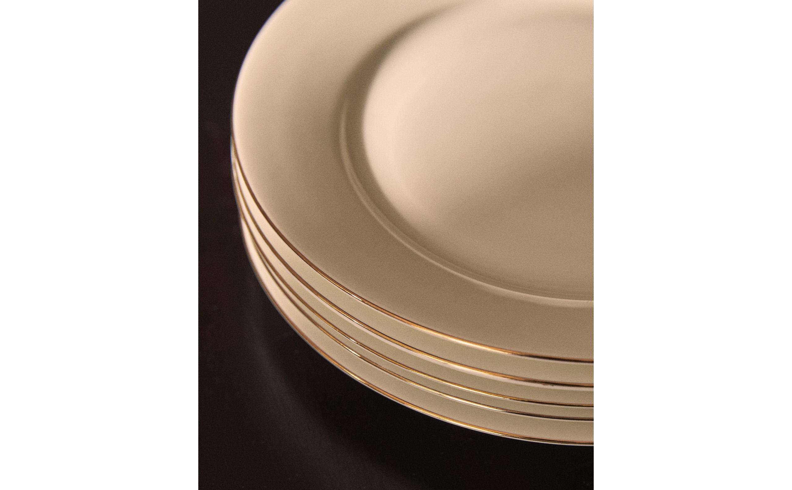 BONE CHINA DINNER SET WITH RIM product thumbnail 10