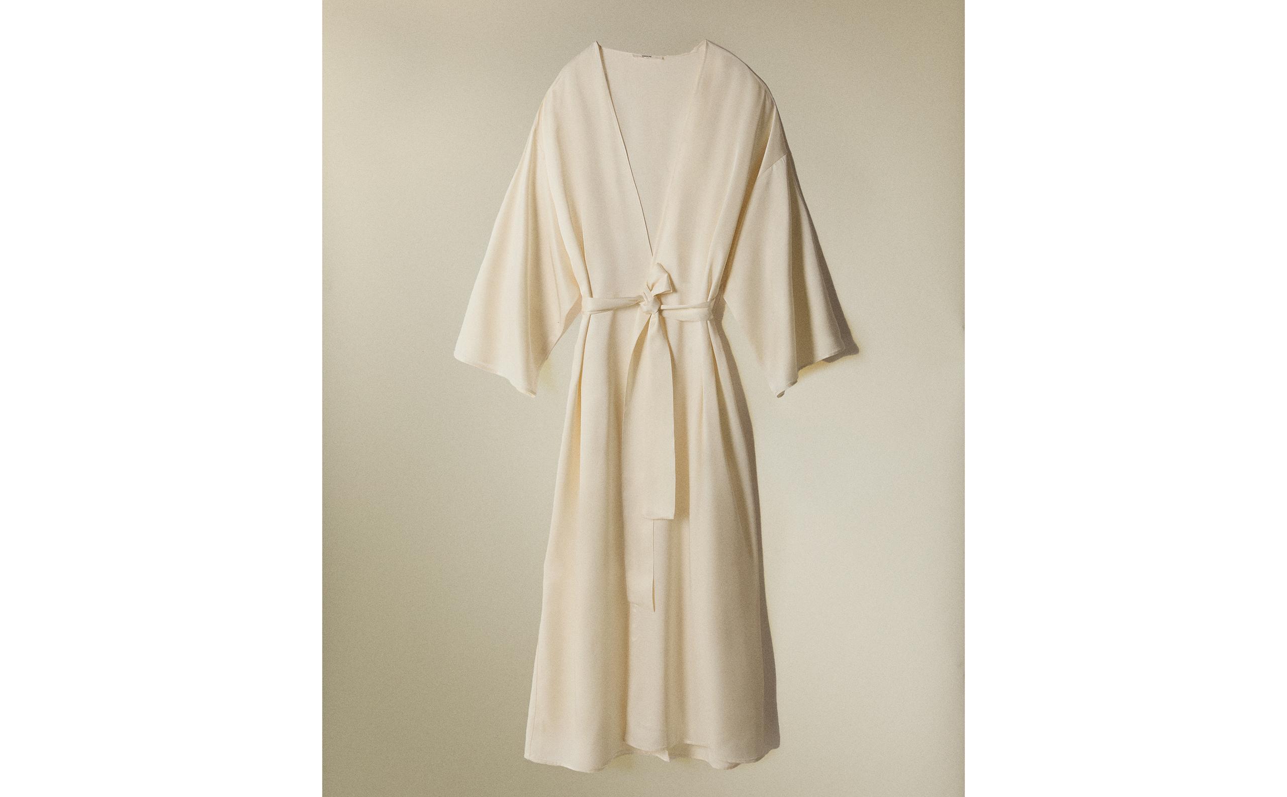 Zara Robe Courte Robe Ecru Manche Longue Chemise Longue Robe