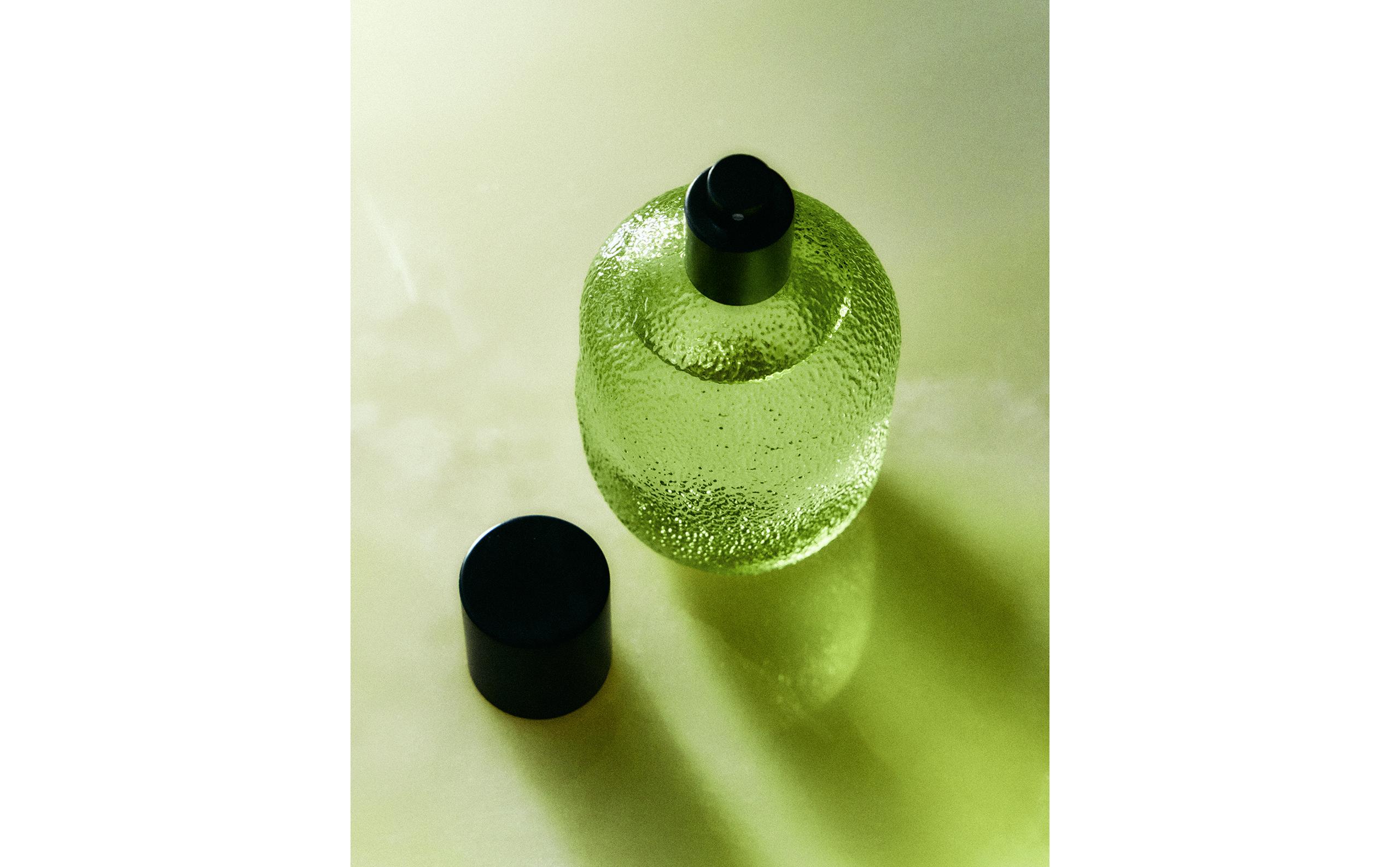 (190 ML) LIME & PEPPERMINT FABRIC FRESHENER SPRAY product thumbnail 10