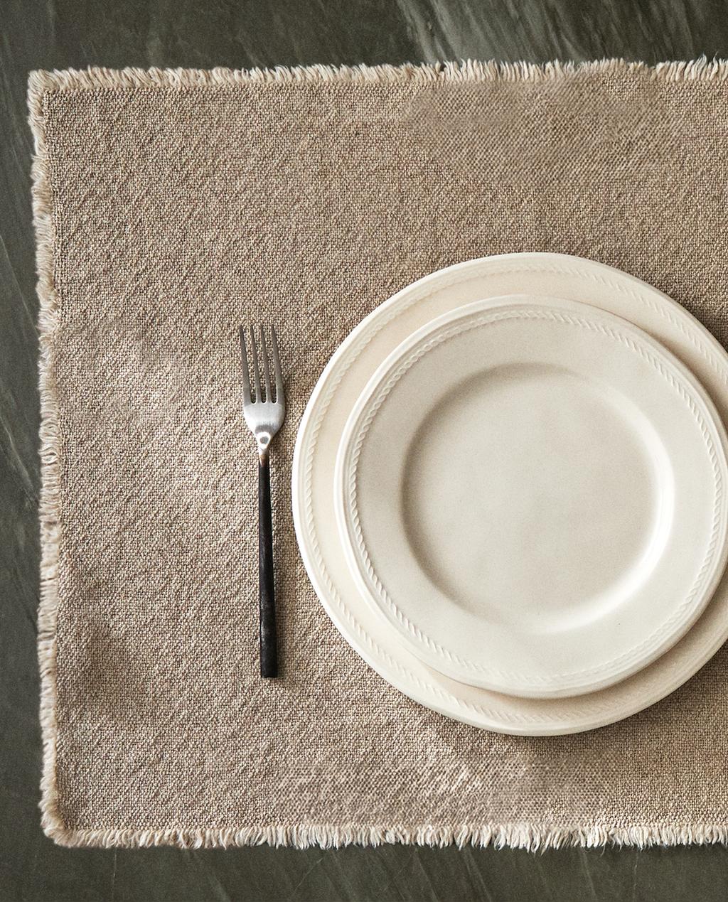 RUSTIC LINEN PLACEMAT