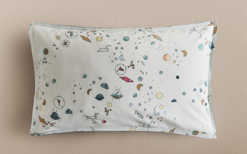 ปลอกหมอนสำหรับเด็กลายอวกาศใช้ได้สองด้าน