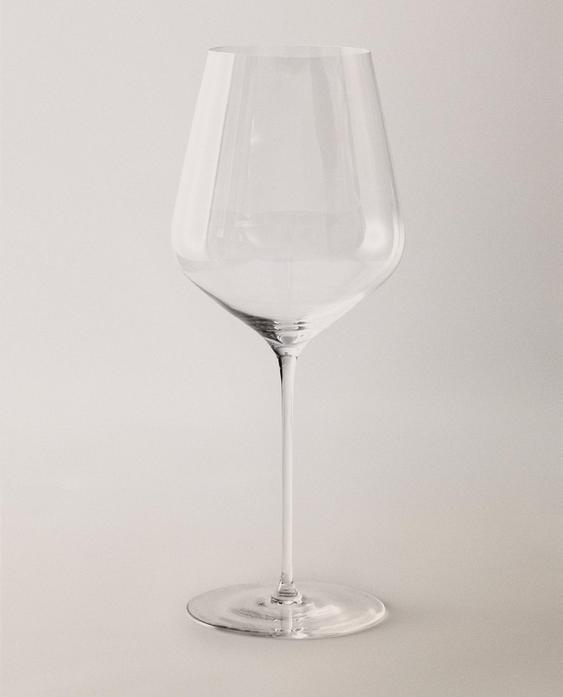 ULTRALIGHT CRYSTALLINE GLASS