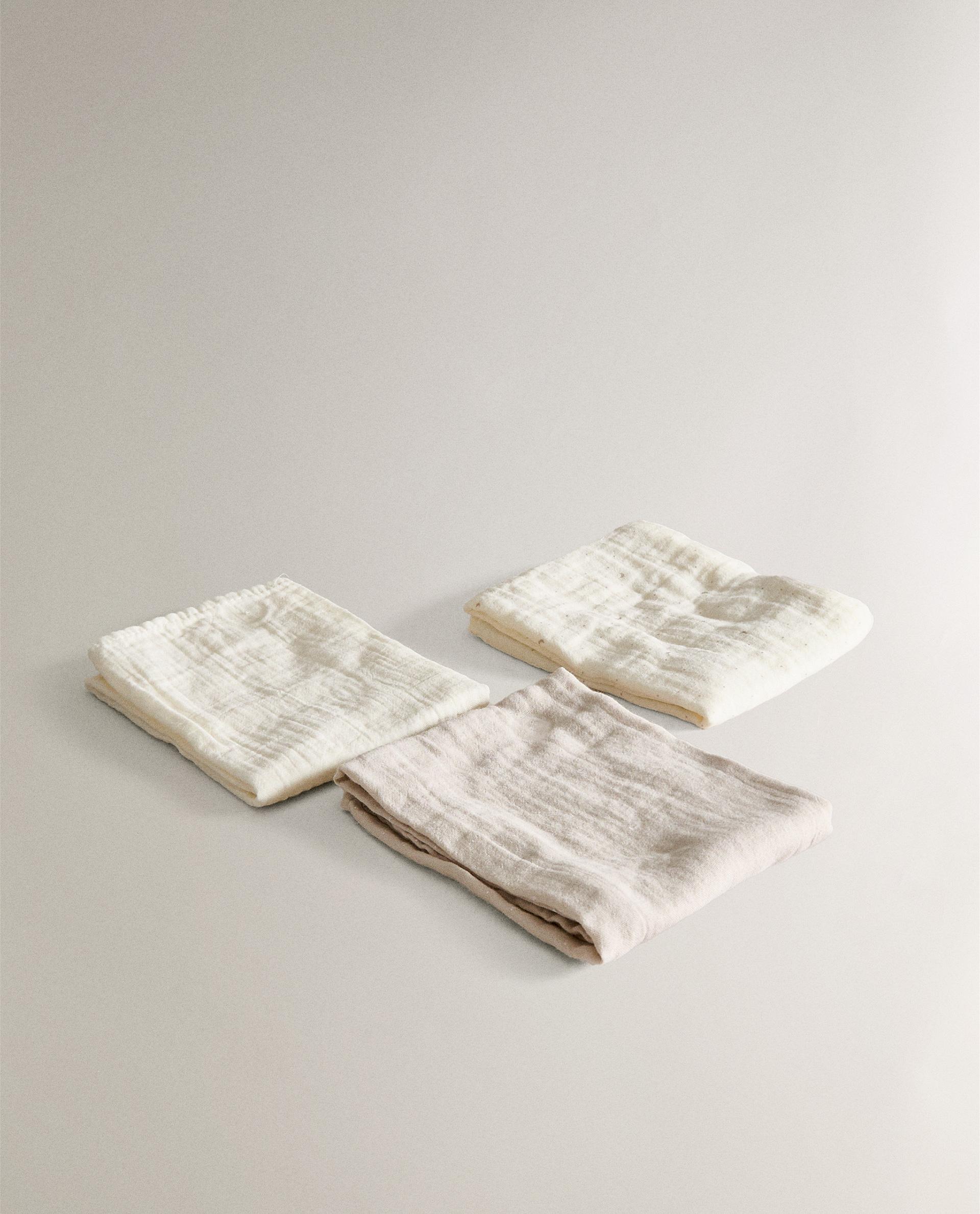 PACK OF CHILDREN’S MOON MUSLIN CLOTHS (PACK OF 3)