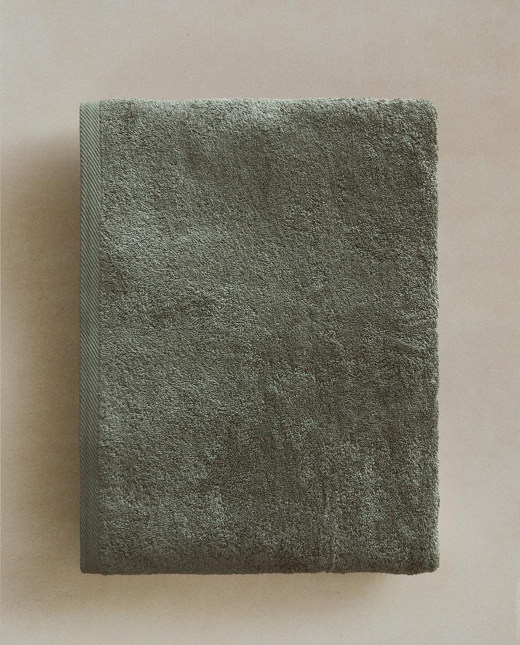 PLAIN COTTON TERRY BATH TOWEL (500 GXM²) PLAIN COTTON TERRY BATH TOWEL (500 GXM²)