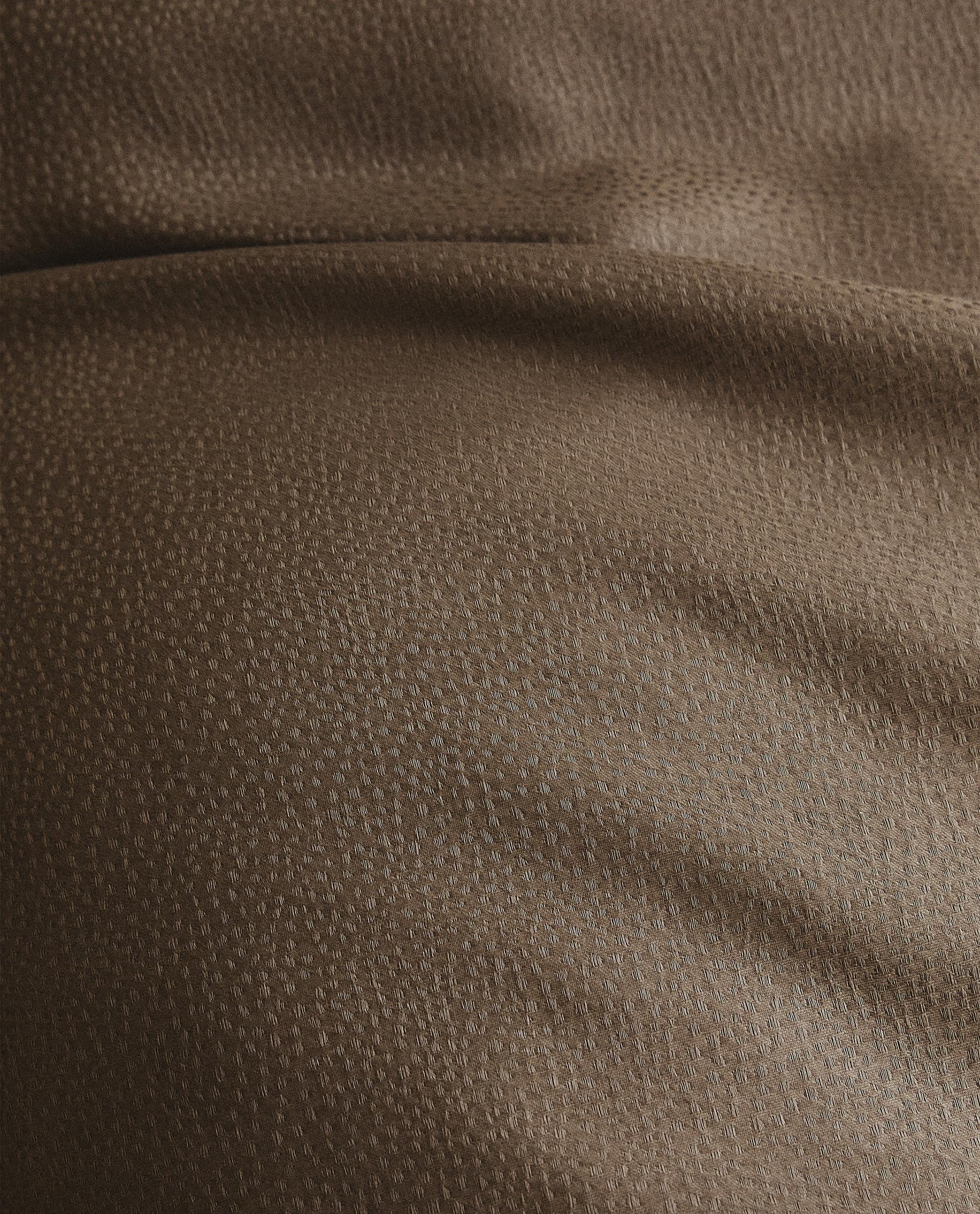 SATEEN JACQUARD DUVET COVER (300 THREAD COUNT) SATEEN JACQUARD DUVET COVER (300 THREAD COUNT)