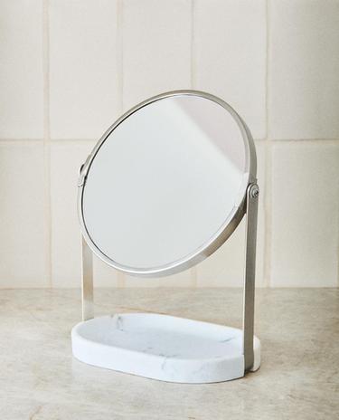 MARBLE-EFFECT MIRROR