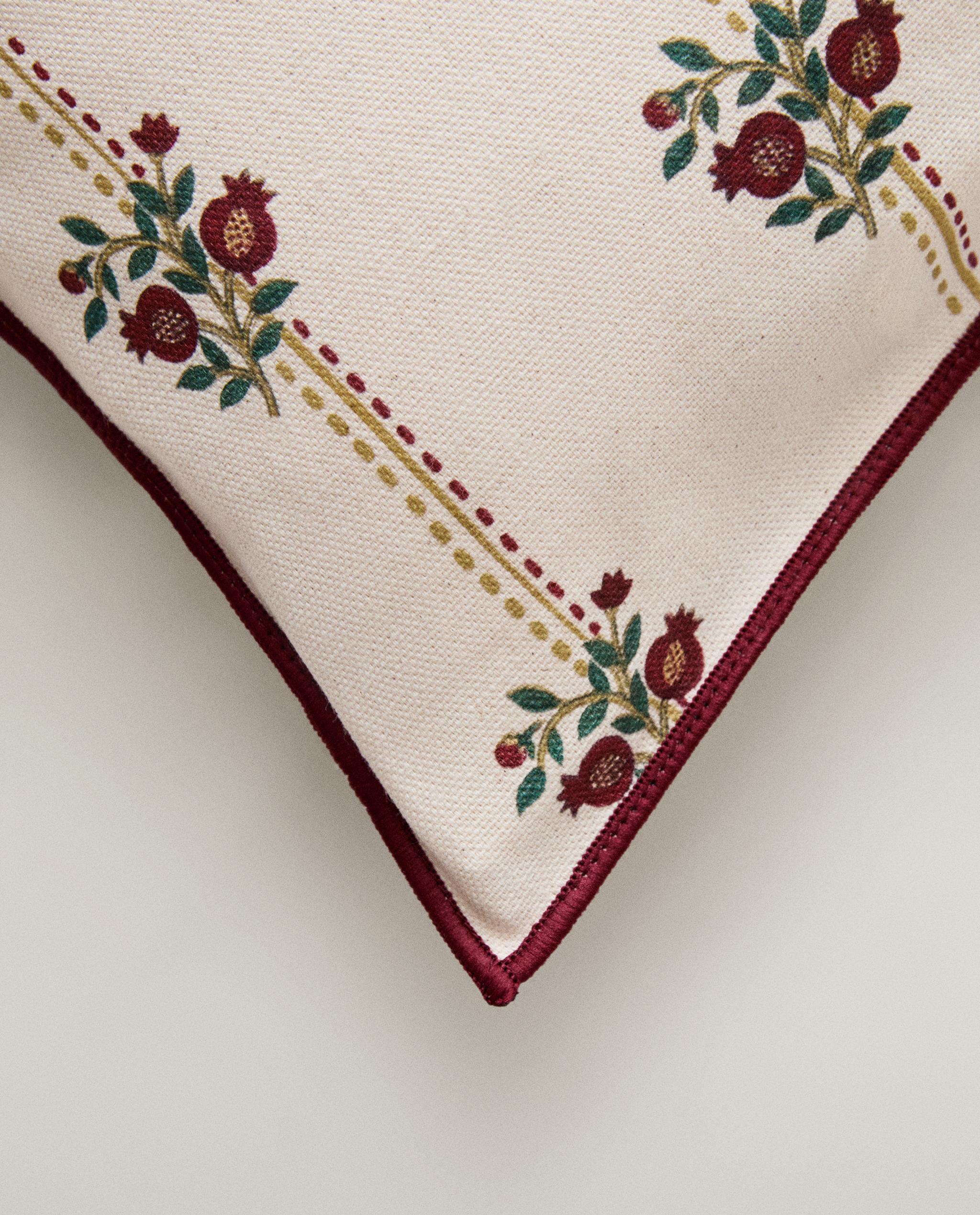 STRIPED AND FLORAL CUSHION COVER product thumbnail 8