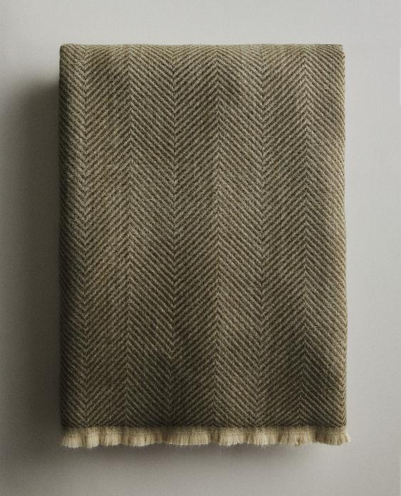 HERRINGBONE THROW HERRINGBONE THROW