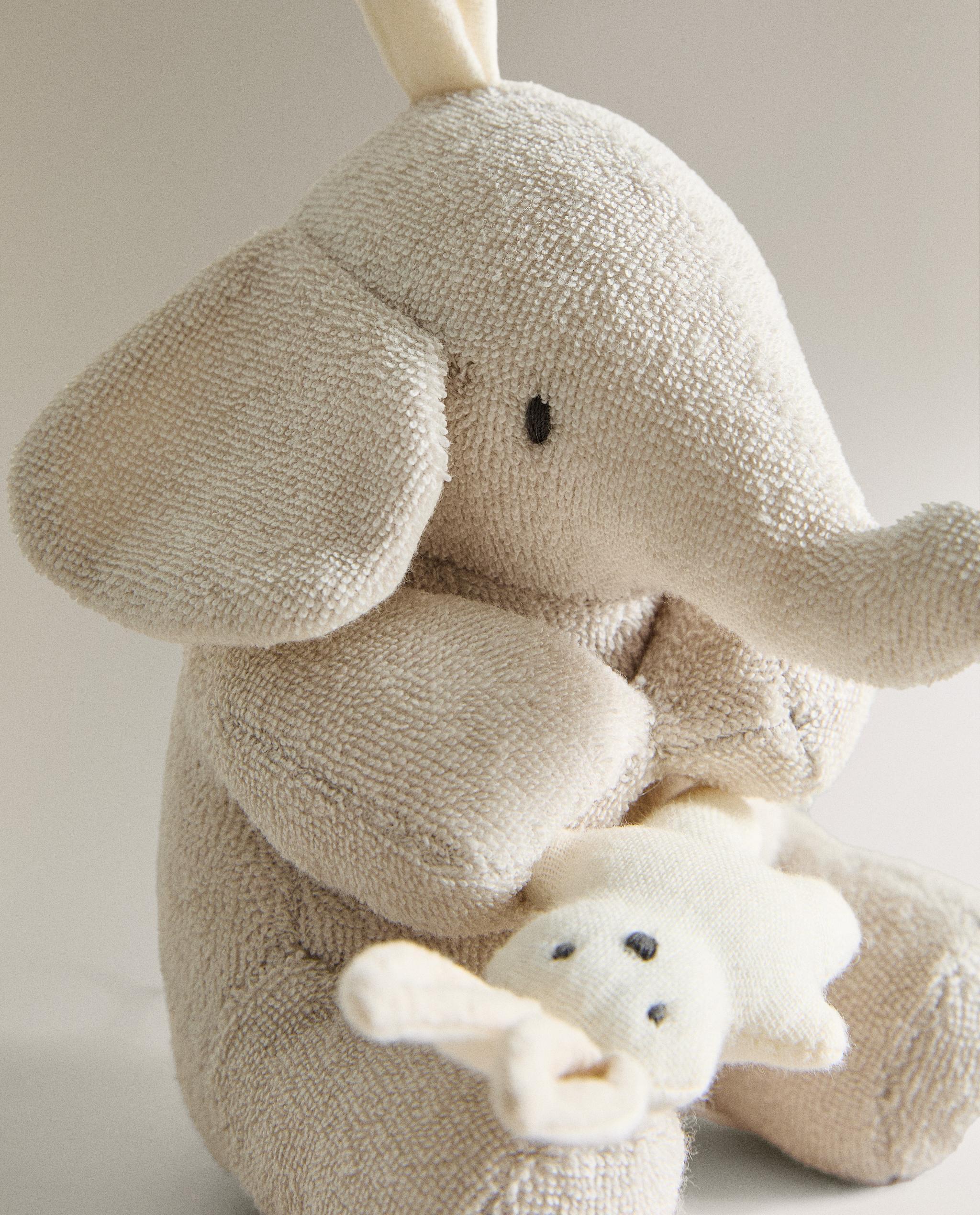 BABY MUSICAL ELEPHANT SOFT TOY WITH CORD | Zara Home Hong