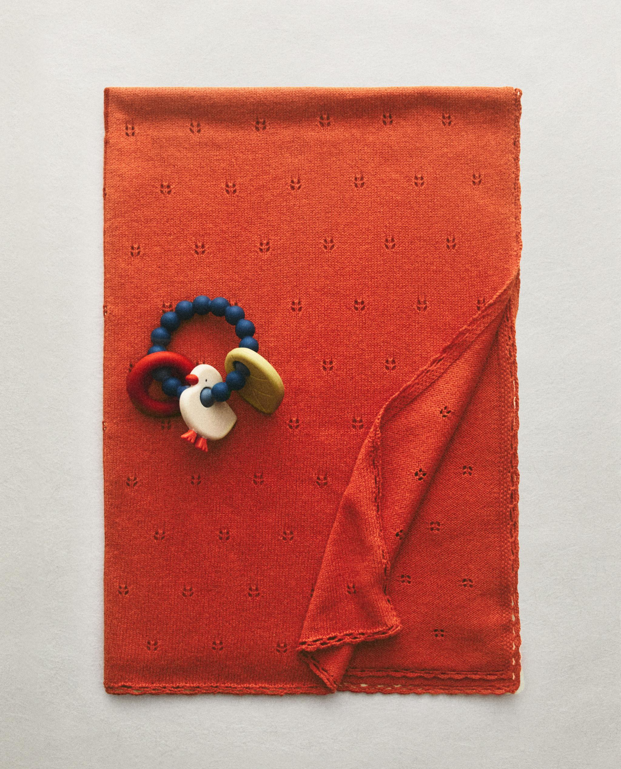 POINTELLE COTTON BABY BLANKET product thumbnail 20