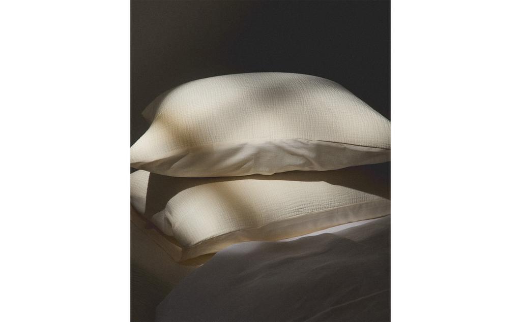 KOPFKISSENBEZUG AUS GAZE