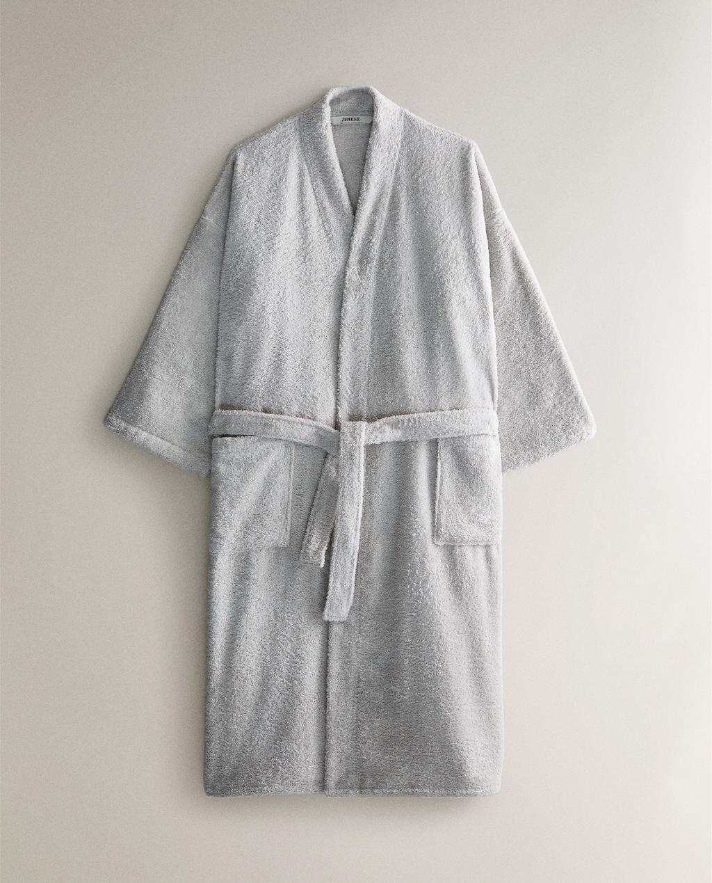 HIGH QUALITY COTTON BATHROBE (420 GXM²)