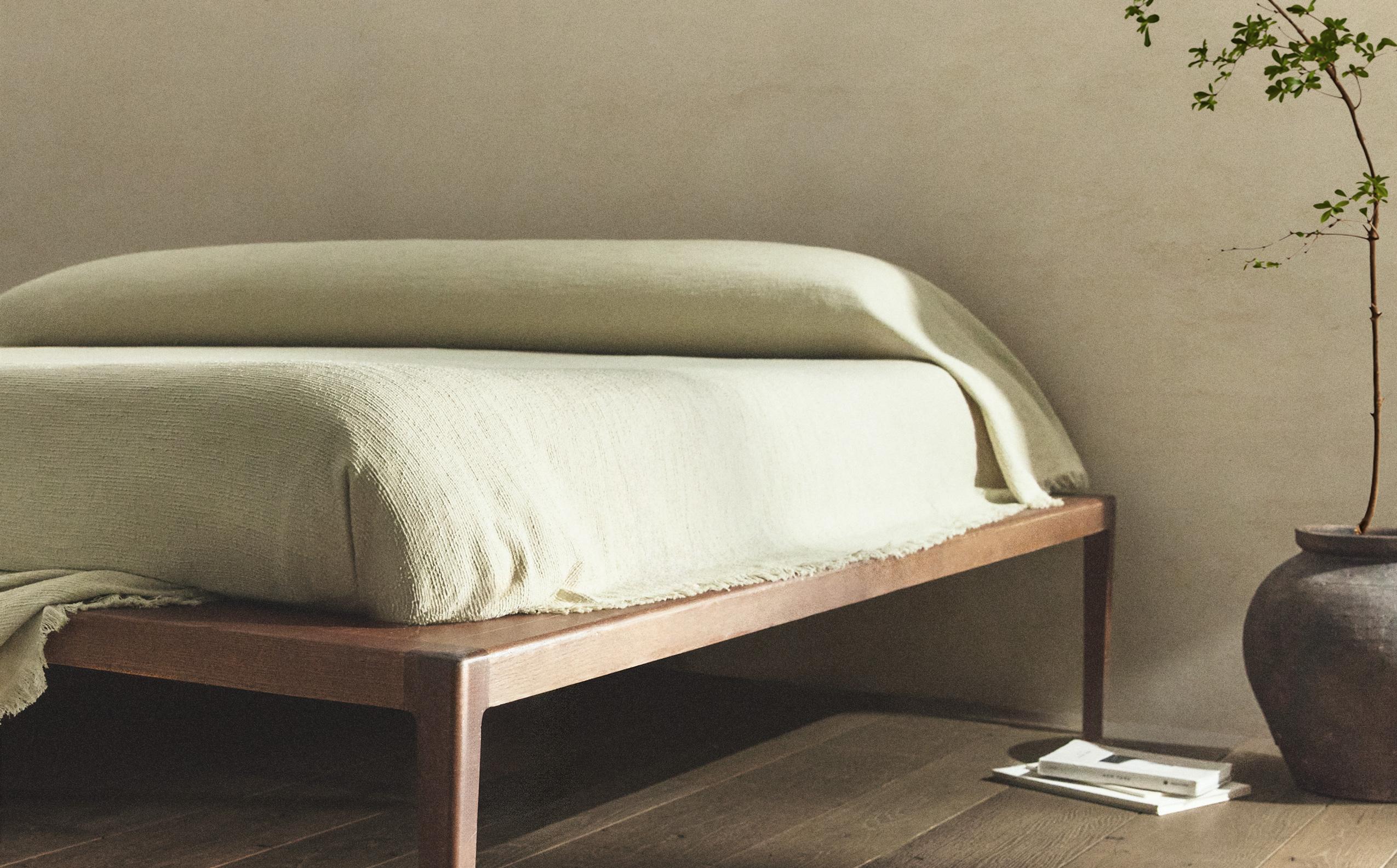 ZARA HOME ベッドカバー ベッドカバー | ベッドスプレッド すべてを見る | ZARA 日本