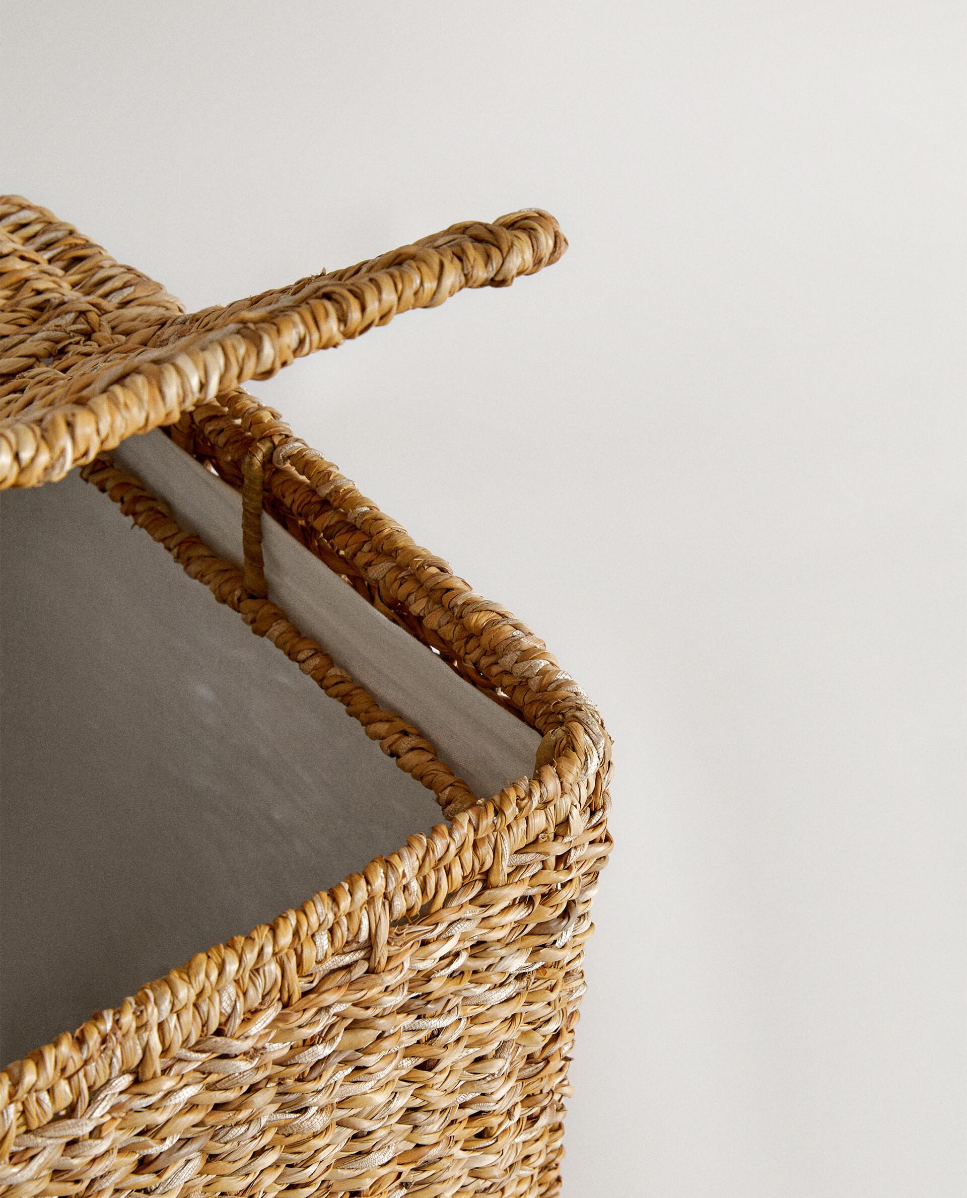 WOVEN LAUNDRY BASKET product thumbnail 12