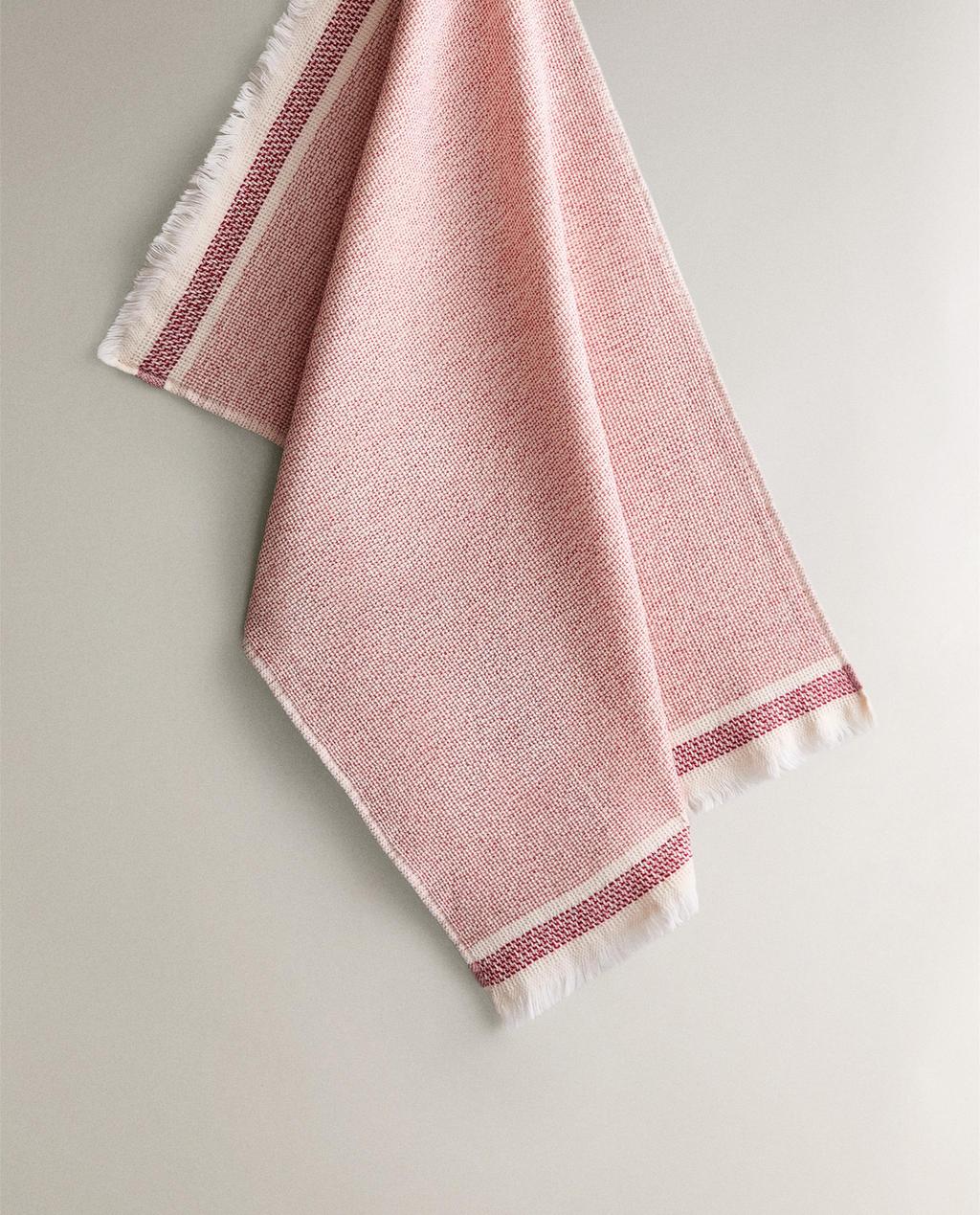 КУХОННИЙ РУШНИК ІЗ МАХРОВОЇ БАВОВНИ З КОНТРАСТНИМИ КРАЯМИ