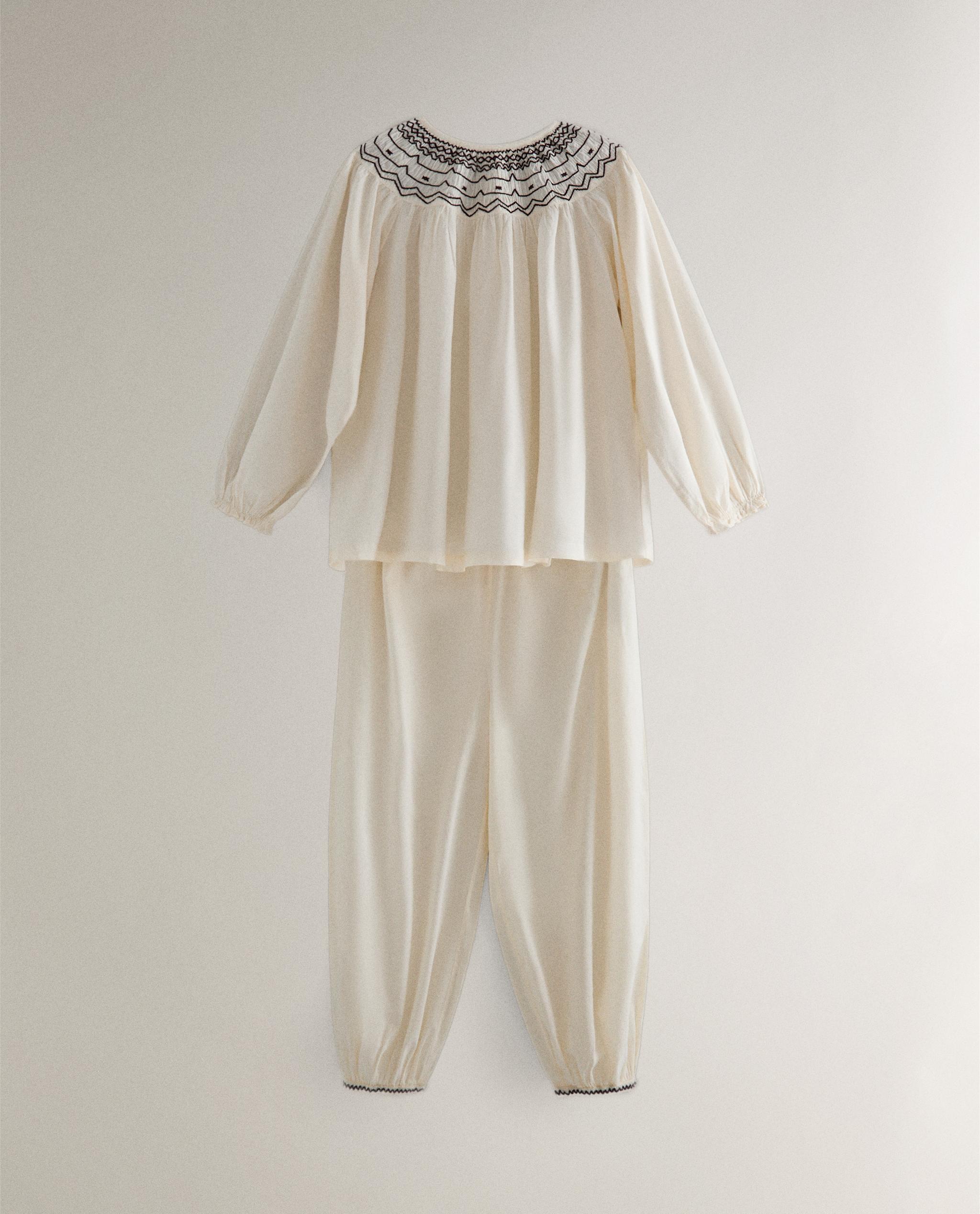 GATHERED CHRISTMAS SHIRT | Zara Home United Kingdom