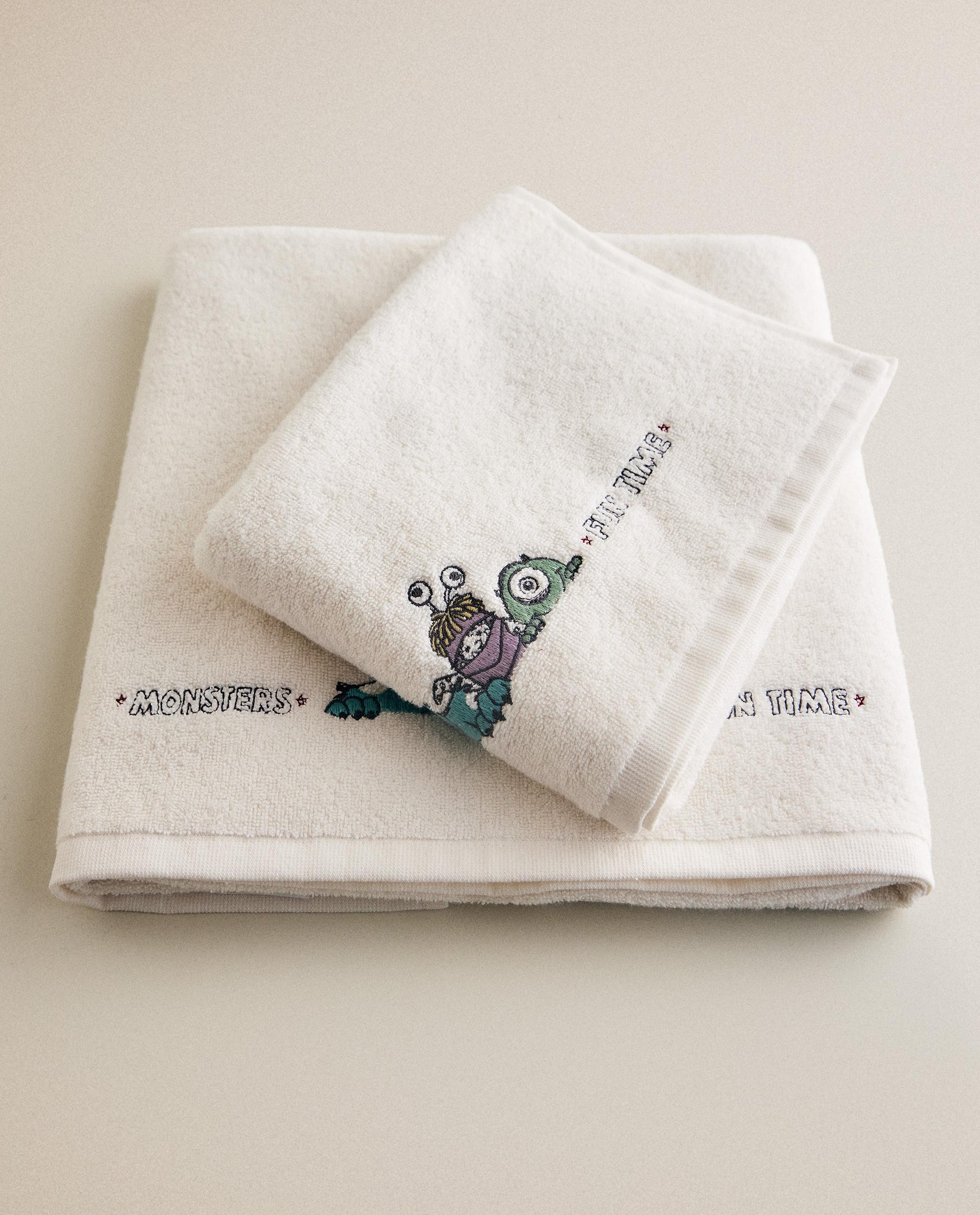 KIDS’ MONSTERS, INC. ©DISNEY/PIXAR TOWEL product thumbnail 8