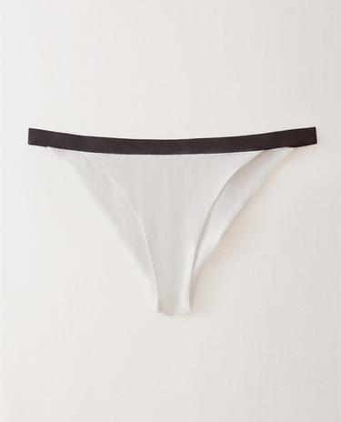 BIKINITROSOR MED KONTRASTRAND