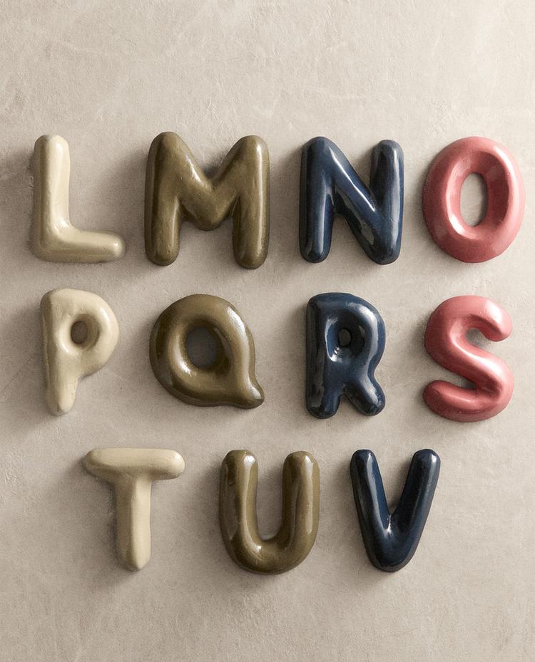 DECORAZIONE LETTERA PARETE