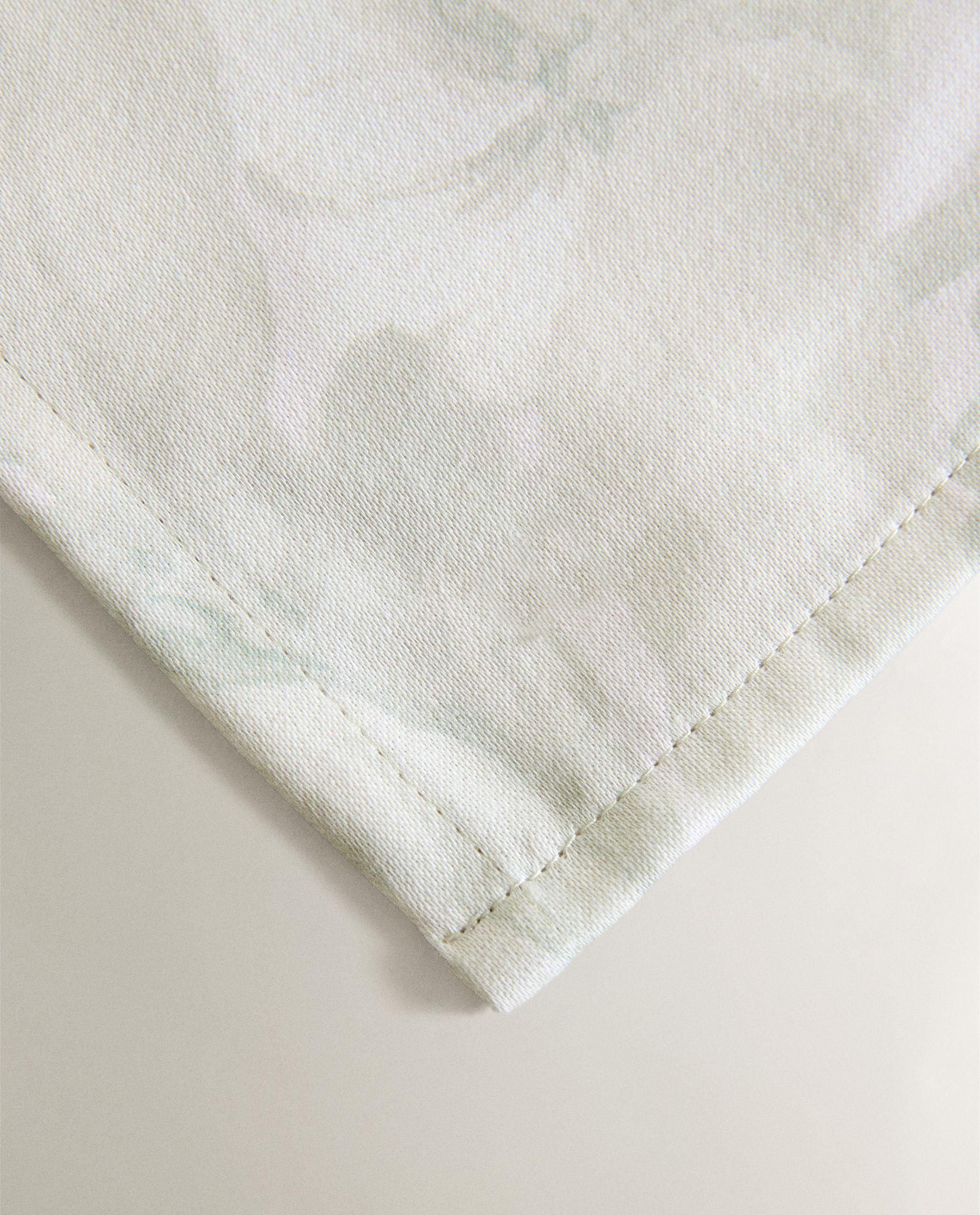 PLANT PRINT NAPKIN PACK (PACK OF 2) product thumbnail 3