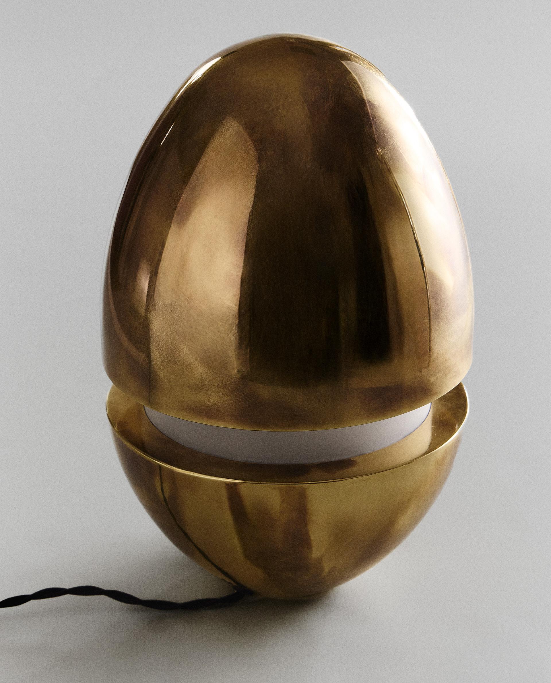EGG LAMP I COLIN KING EGG LAMP I COLIN KING
