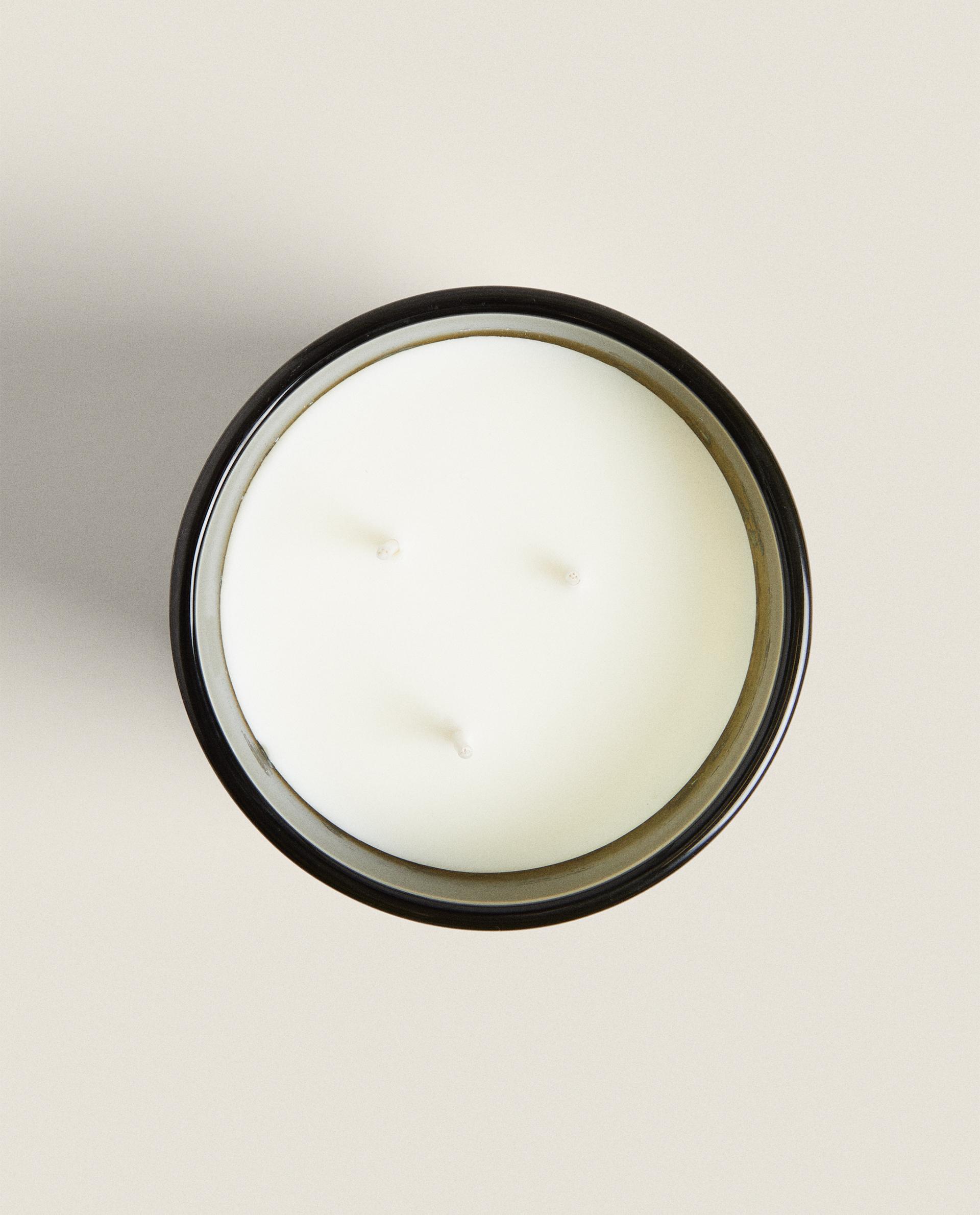 (500 G) BASILICUM SCENTED CANDLE product thumbnail 3