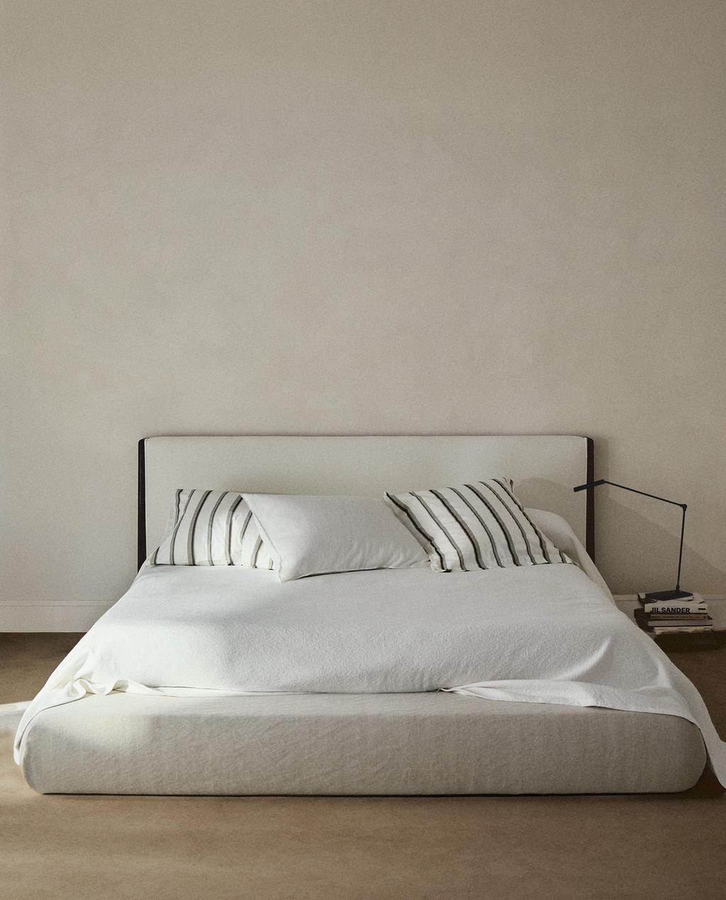 JACQUARD COTTON BEDSPREAD
