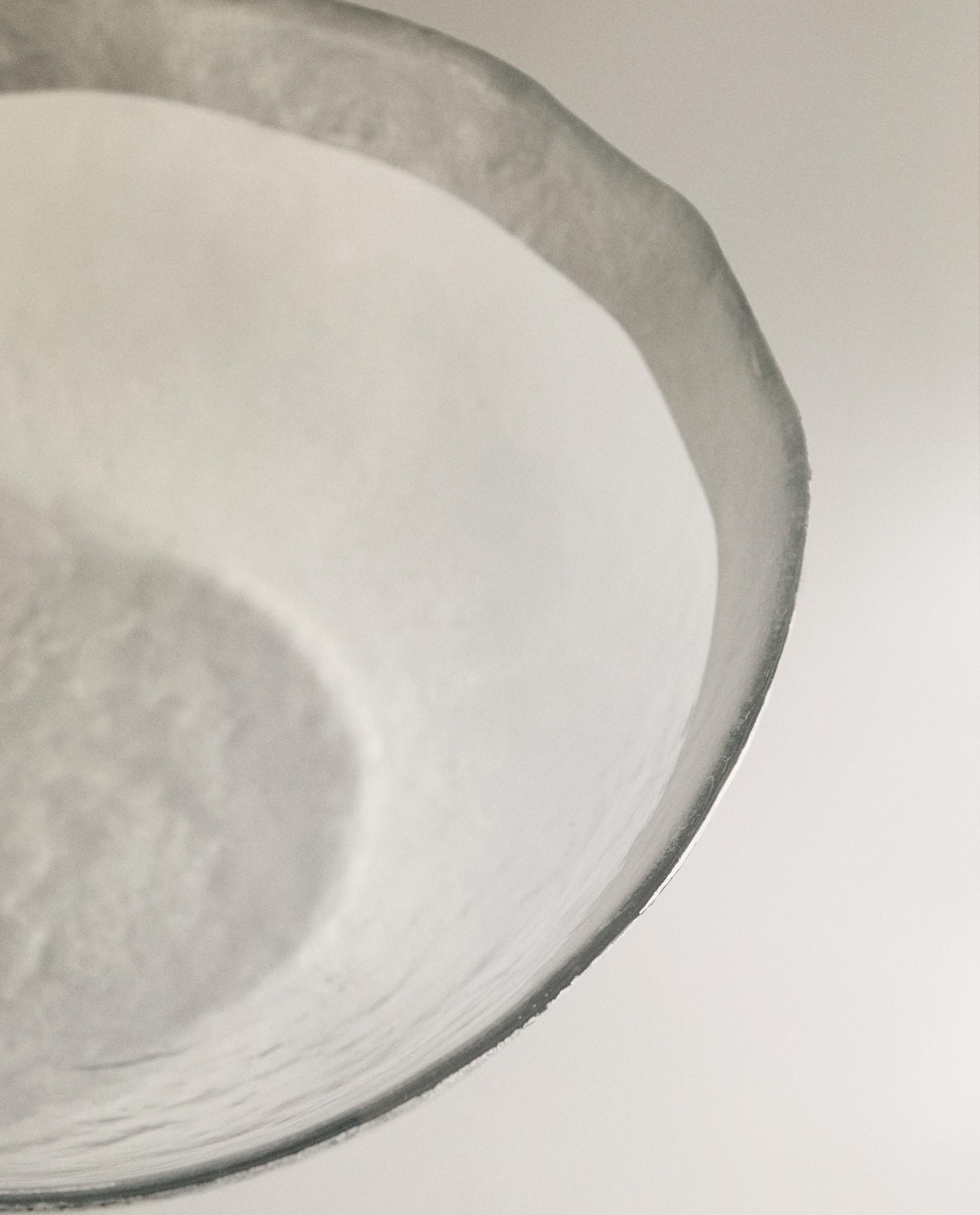 RAISED GLASS BOWL WITH SILVER RIM product thumbnail 5