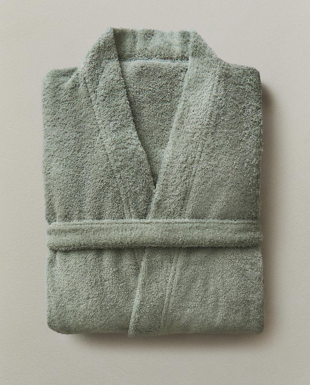 ACCAPPATOIO COTONE PREMIUM (420 GXM²) ACCAPPATOIO COTONE PREMIUM (420 GXM²)