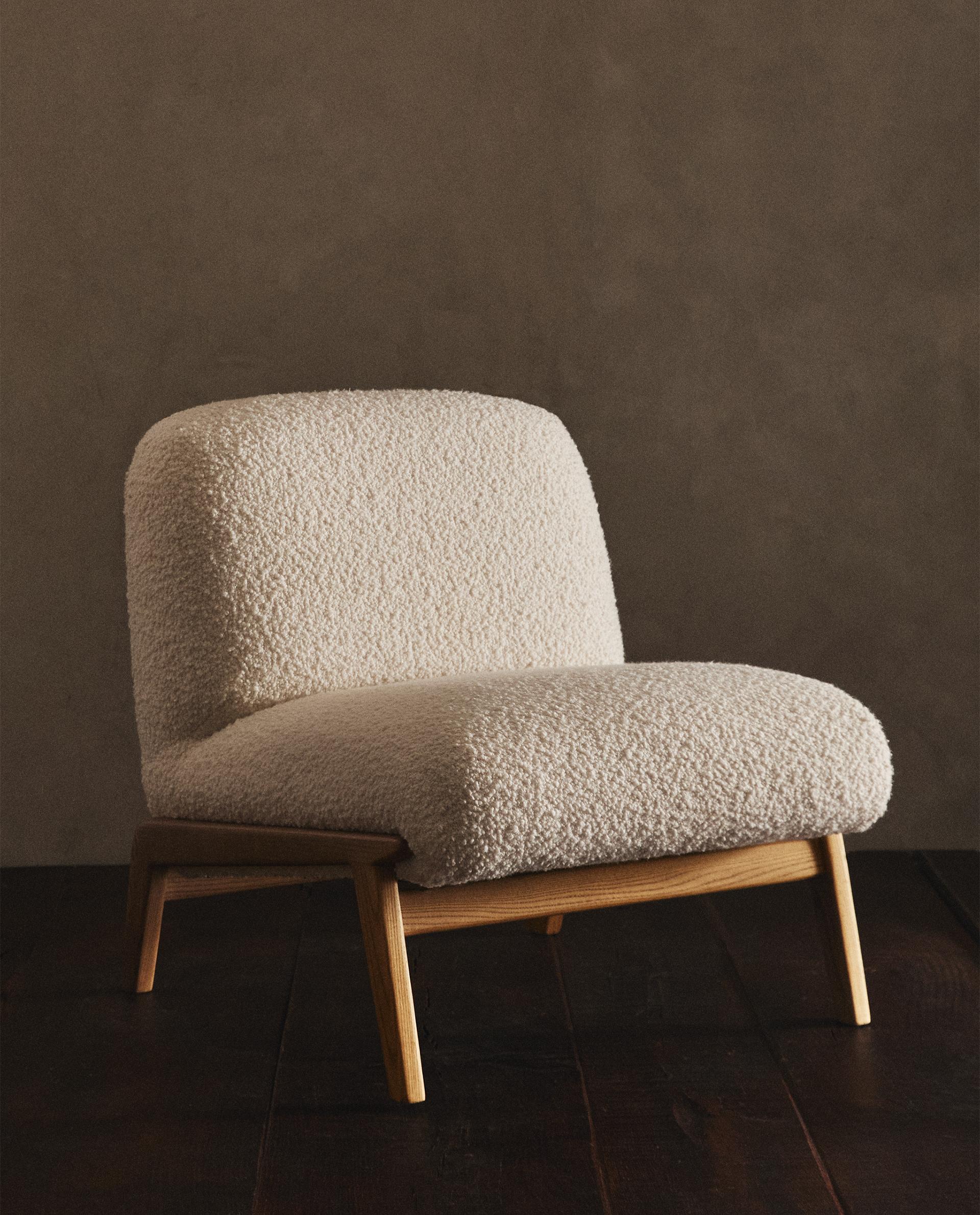 UPHOLSTERED BOUCLÉ WOOL ARMCHAIR