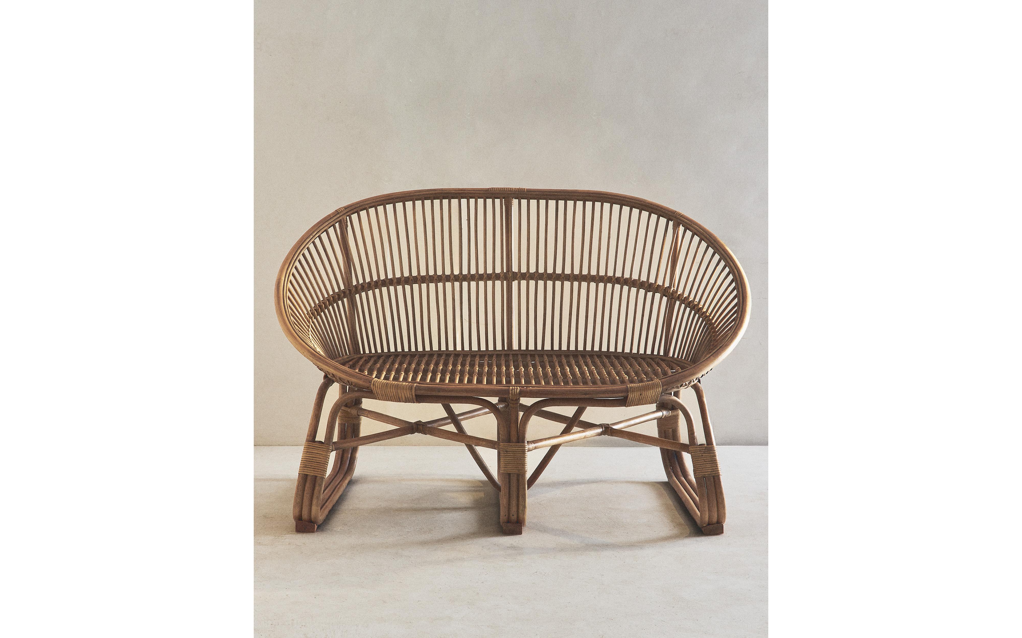 RATTAN COUCH AND STRIPED CUSHION product thumbnail 2