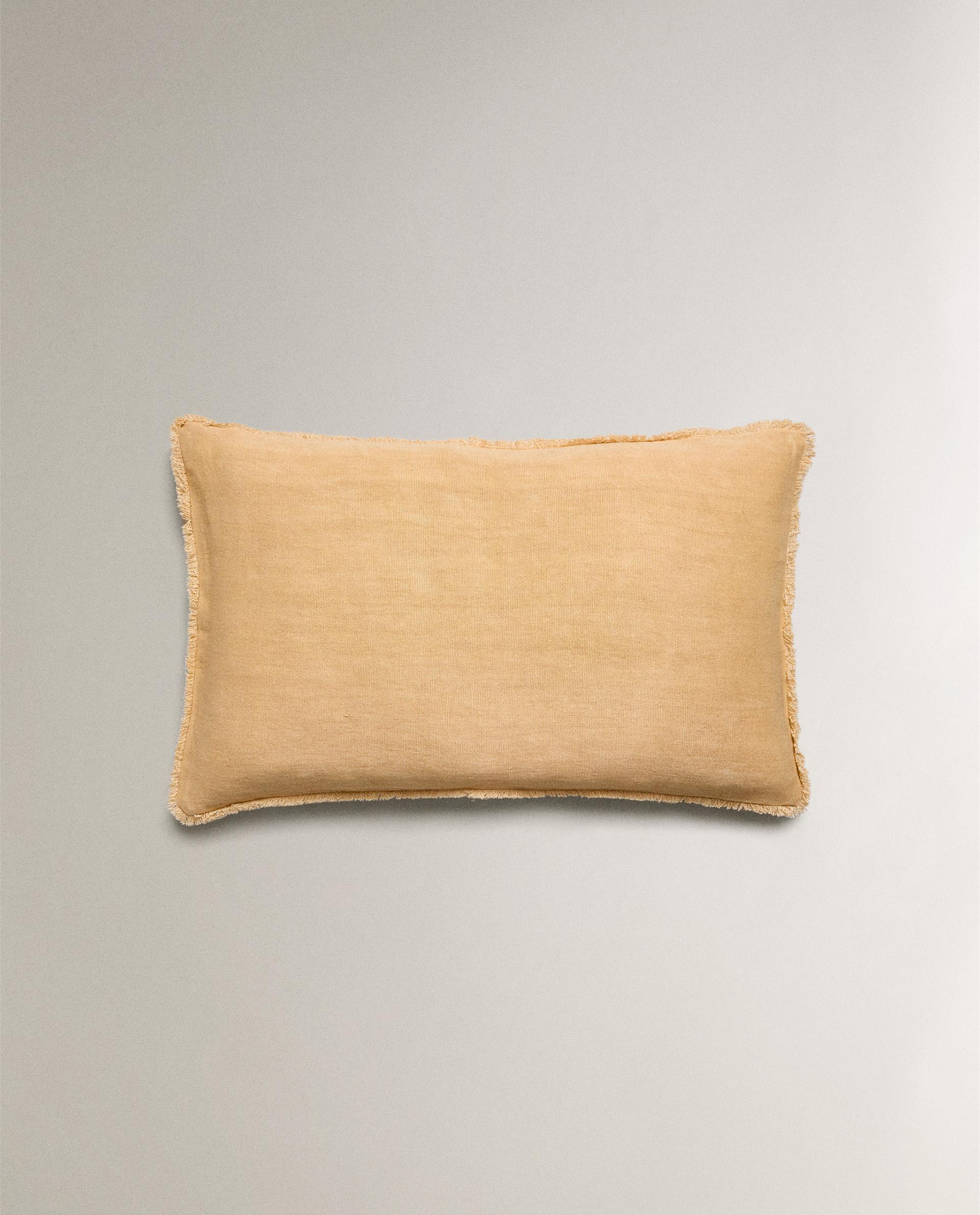 フリンジ クッションカバー | Zara Home 日本/Japan