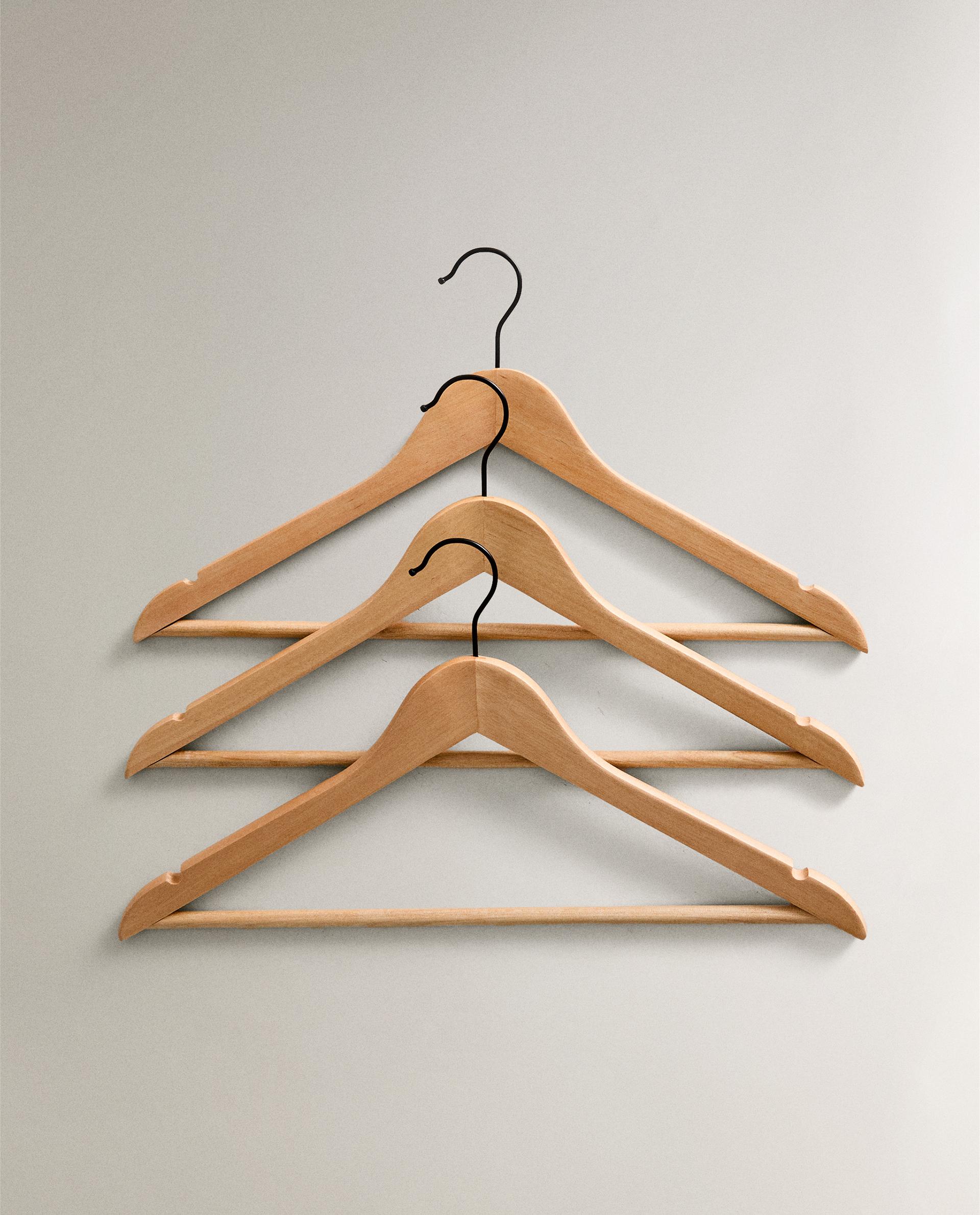 ラッカーウッド ハンガー x 3 | Zara Home 日本/Japan