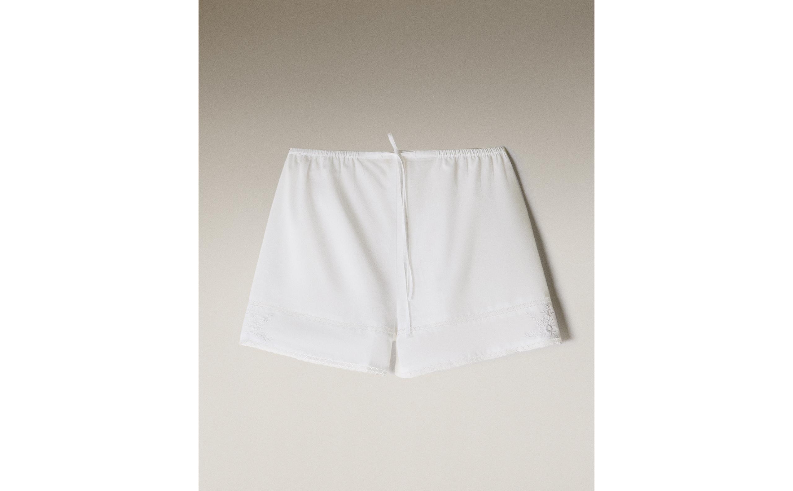 LACE AND EMBROIDERED SHORTS | Zara Home Canada