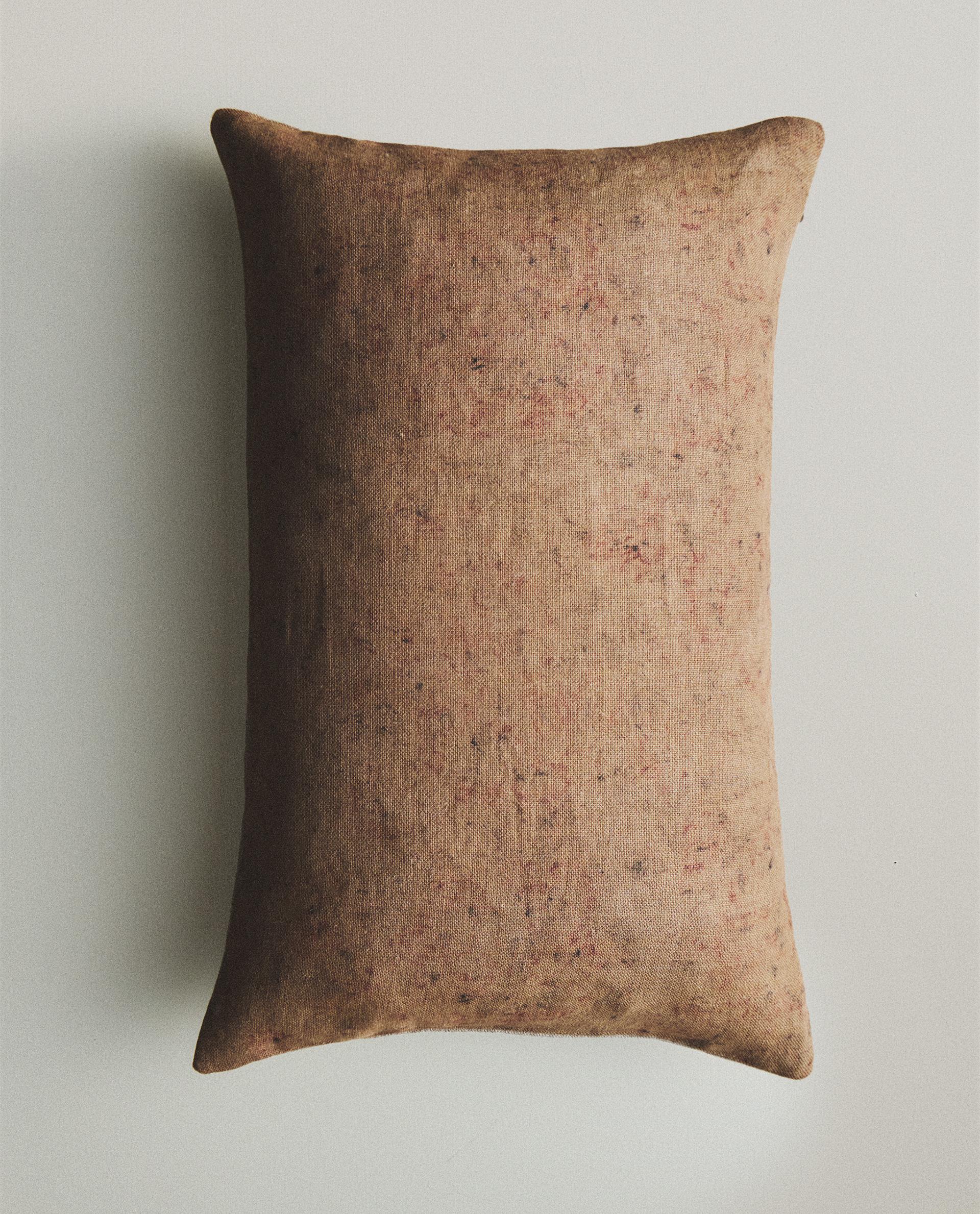 FLORAL PRINT CUSHION COVER FLORAL PRINT CUSHION COVER