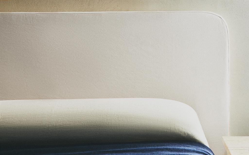 CABECEIRA ARREDONDADA COM CAPA DE LINHO