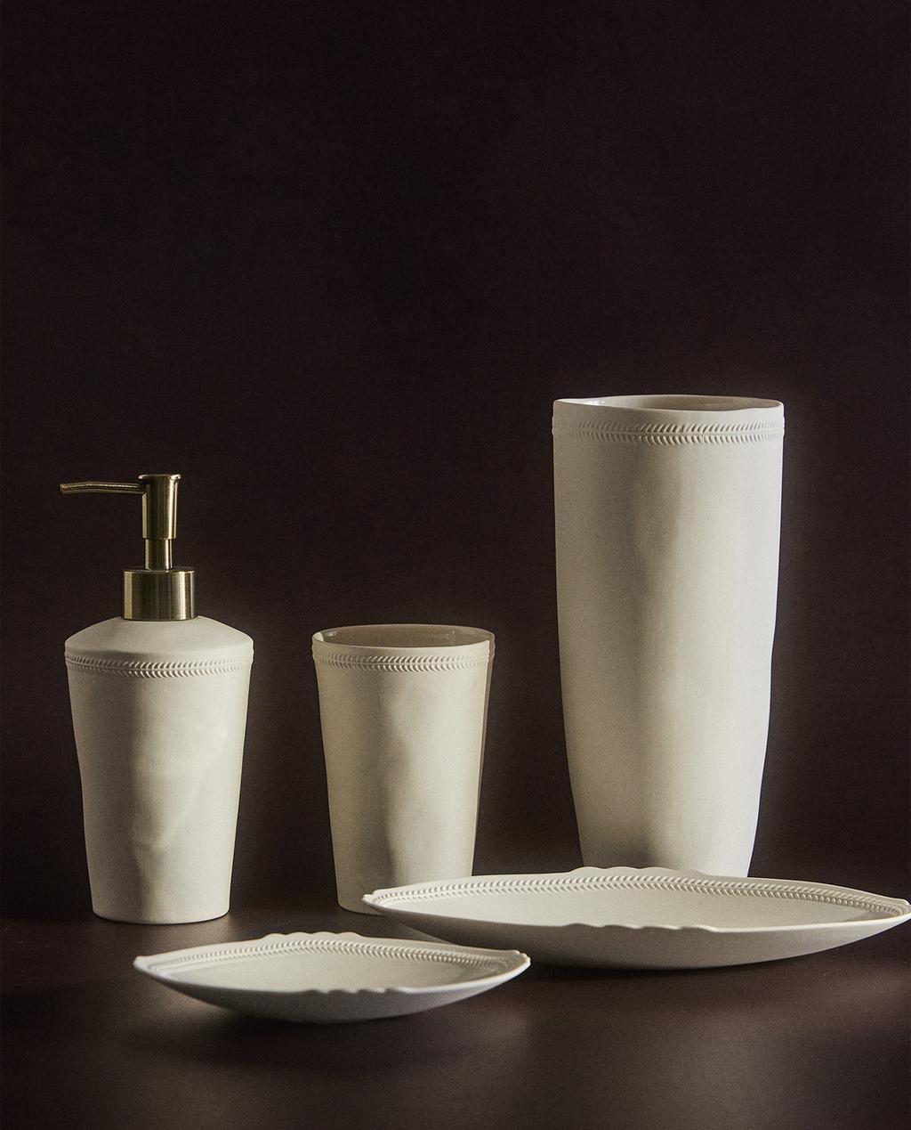 CERAMIC BORDER BATHROOM SET