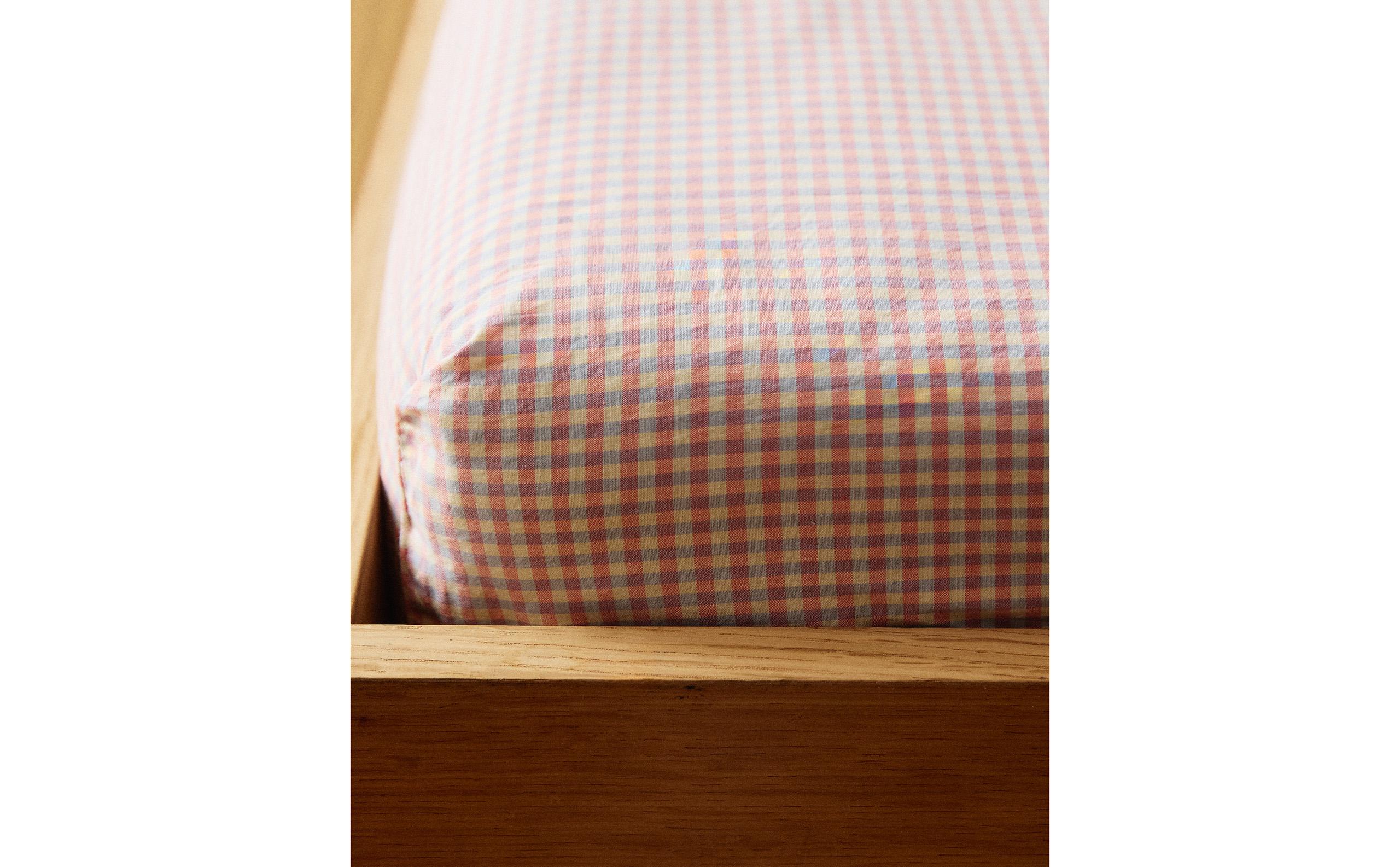 KIDS' GINGHAM COTTON FITTED SHEET product thumbnail 2