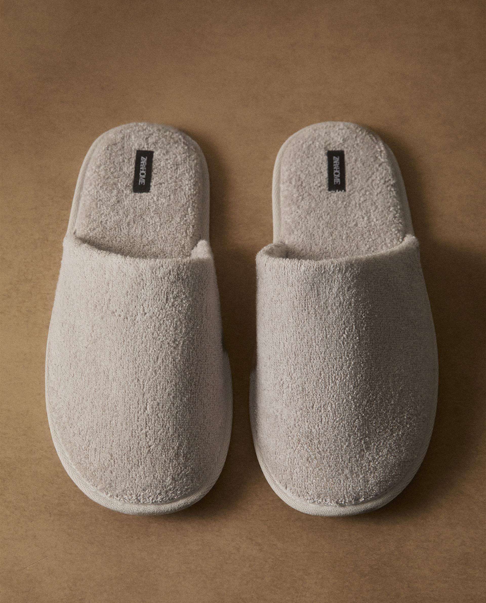 ルームシューズ サテン | Zara Home 日本/Japan