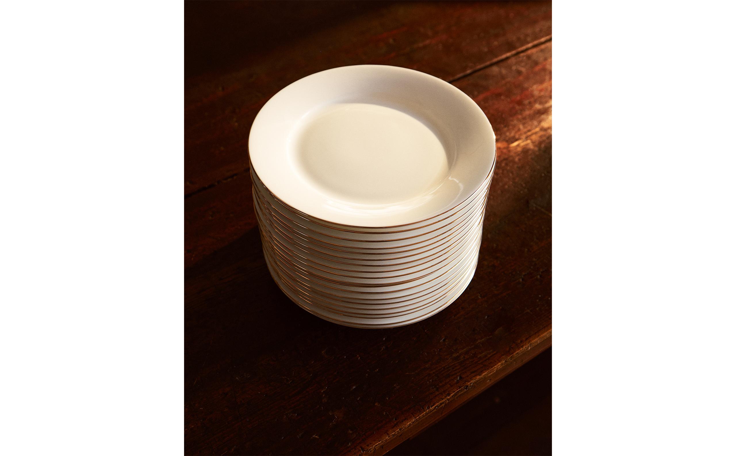 RIMMED BONE CHINA DESSERT PLATE product thumbnail 10