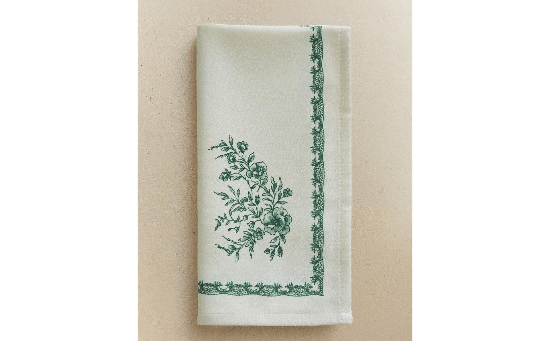 حزمة فوط مائدة ساتان بأزهار (حزمة 2 قطعة) حزمة فوط مائدة ساتان بأزهار (حزمة 2 قطعة)