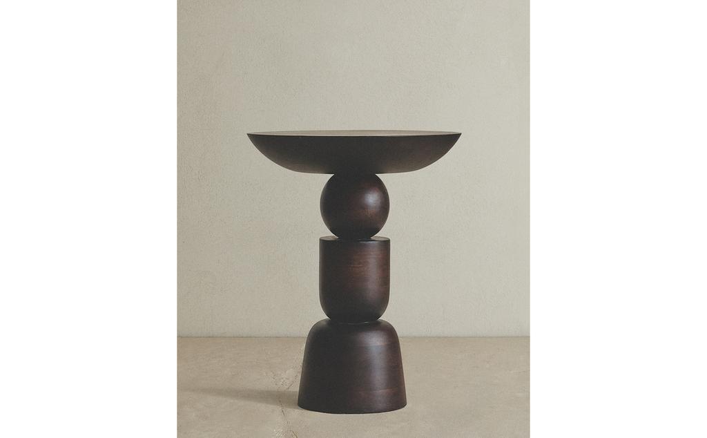 WOODEN SIDE TABLE WOODEN SIDE TABLE