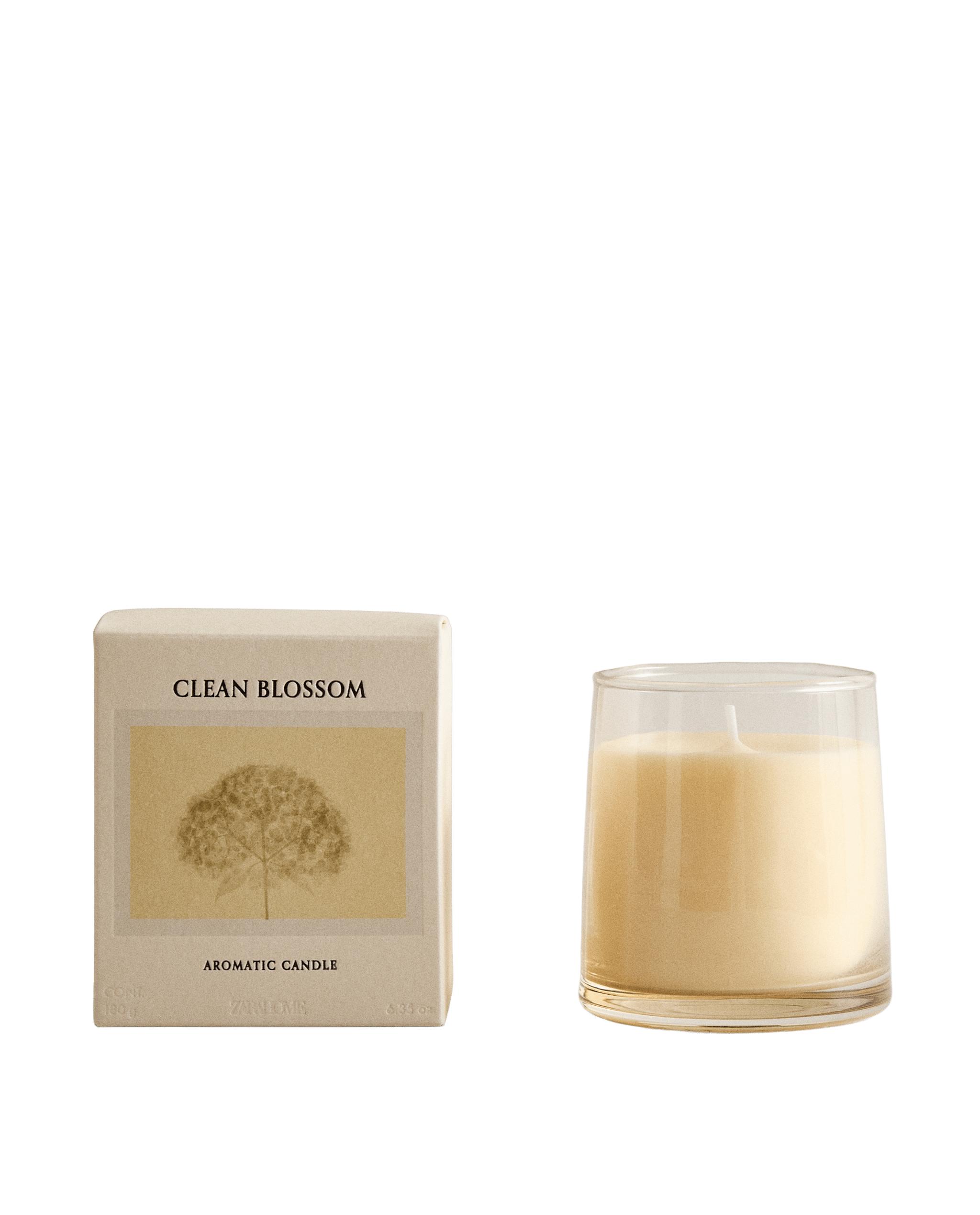 (180 G) CLEAN BLOSSOM SCENTED CANDLE product thumbnail 2
