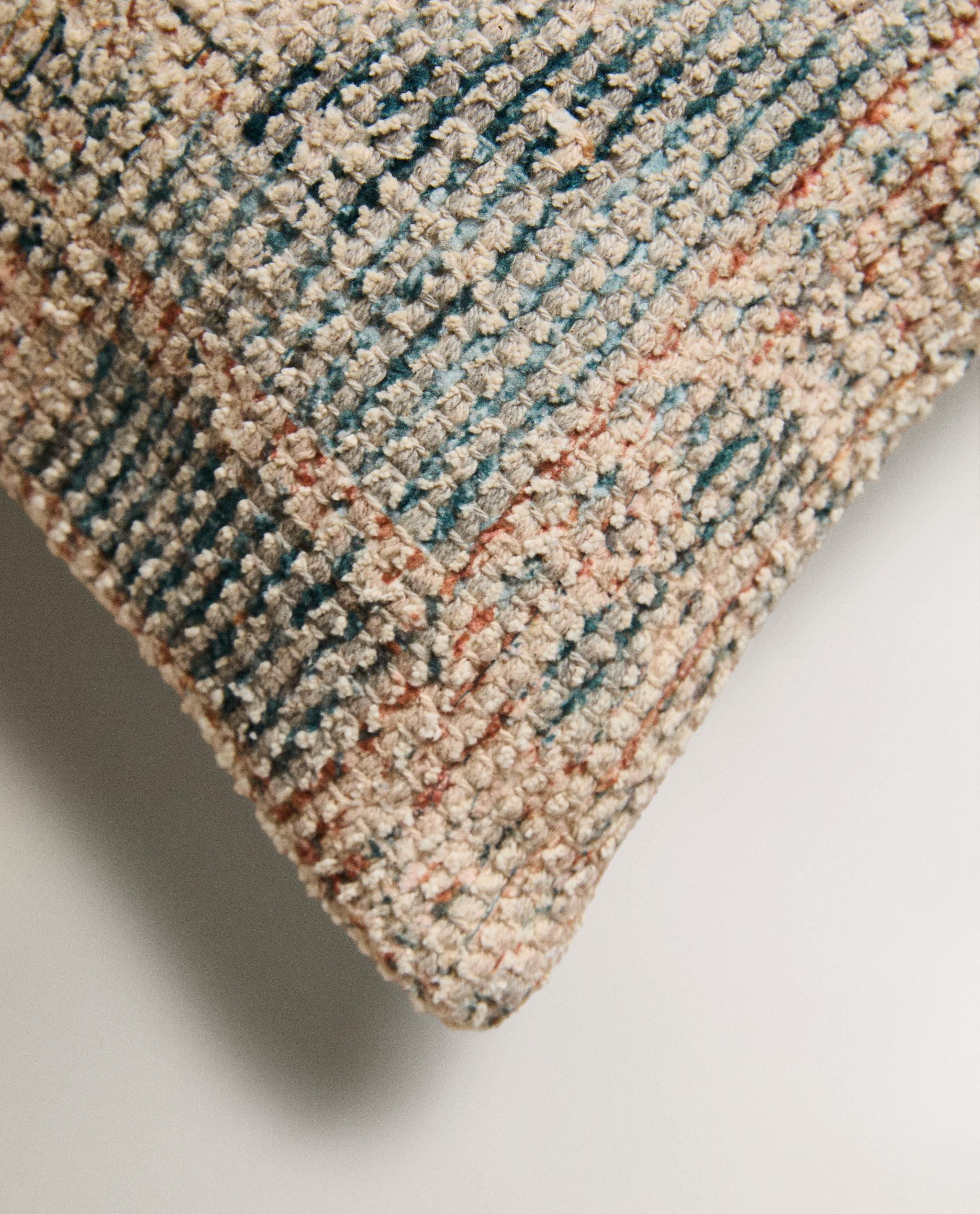 VINTAGE-EFFECT CUSHION COVER | Zara Home United States of America