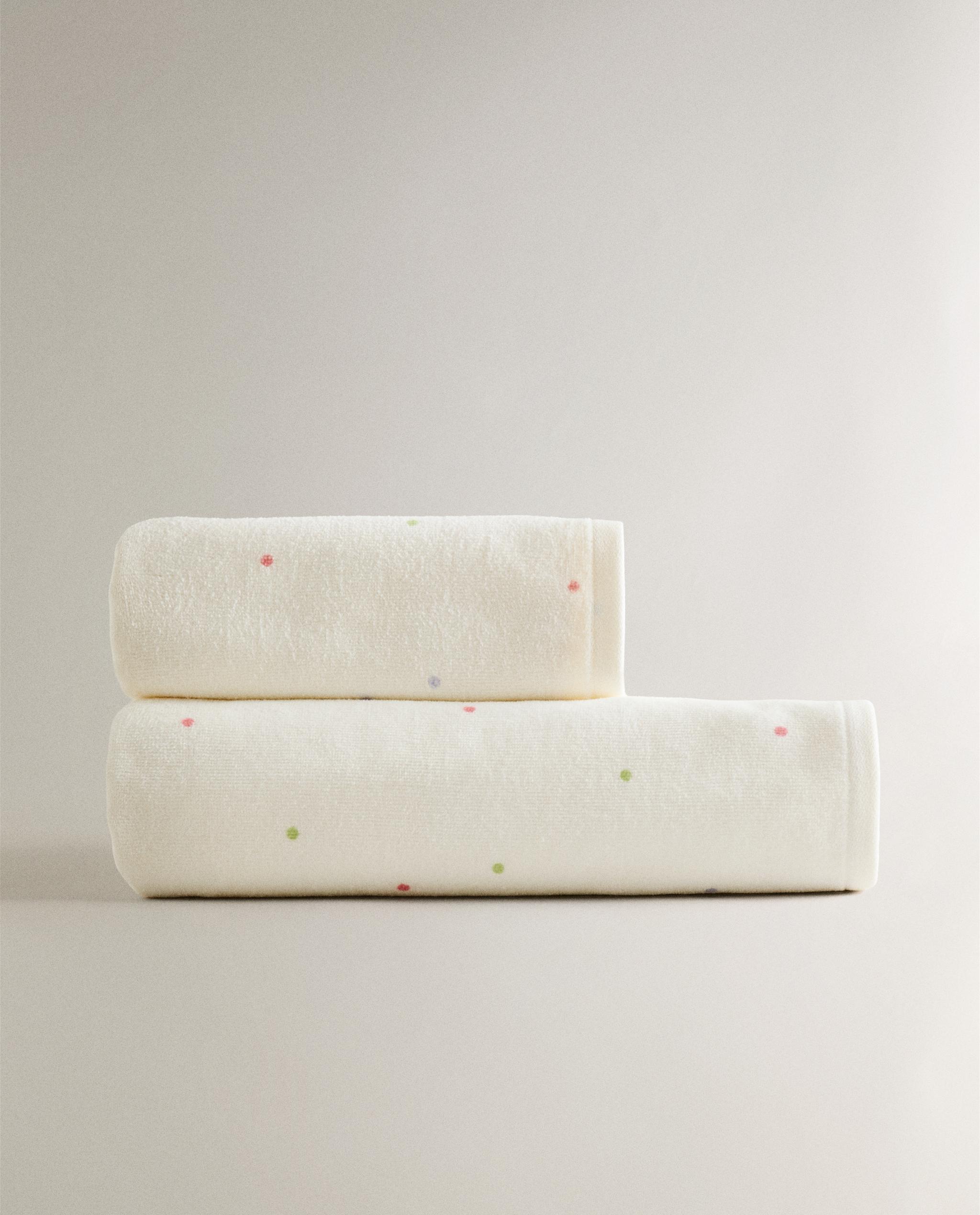 KIDS' VELOUR POLKA DOT TOWEL product thumbnail 5