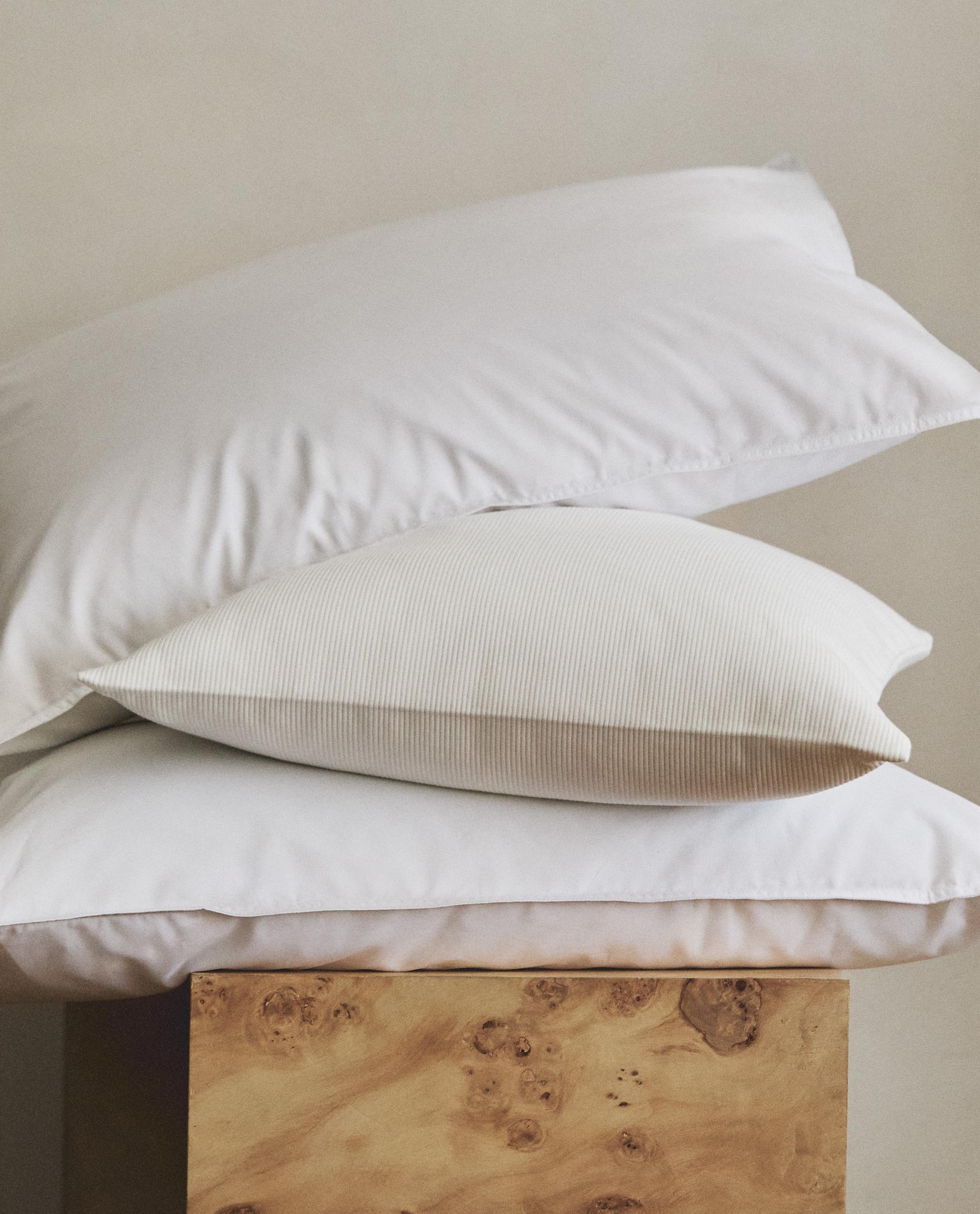 CUSHION COVER WITH LINES product thumbnail 3