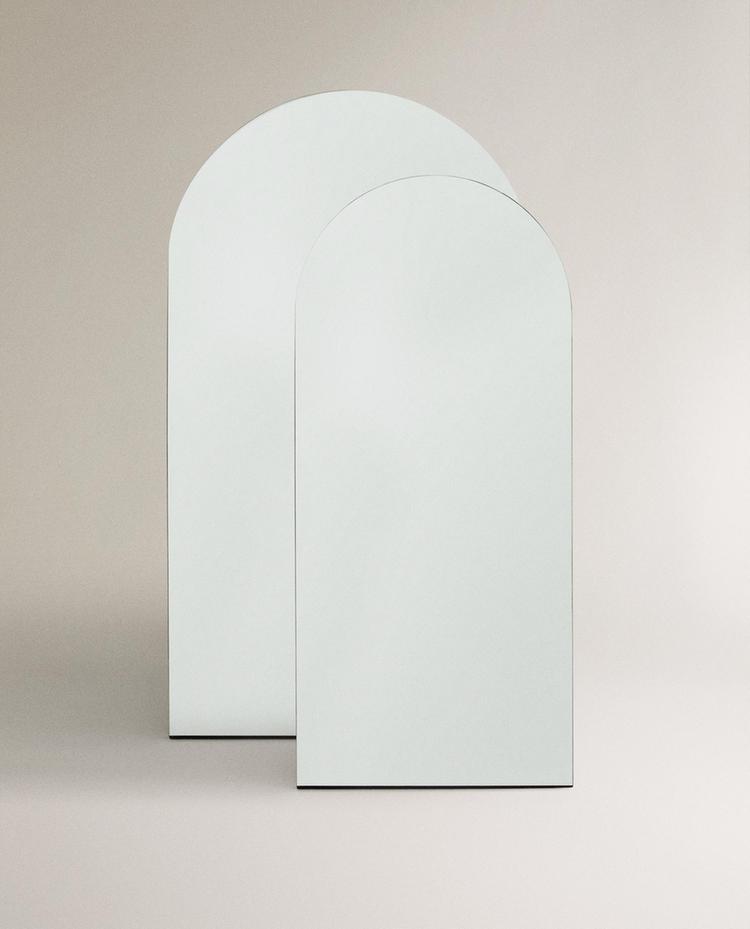ARCHED FULL LENGTH MIRROR